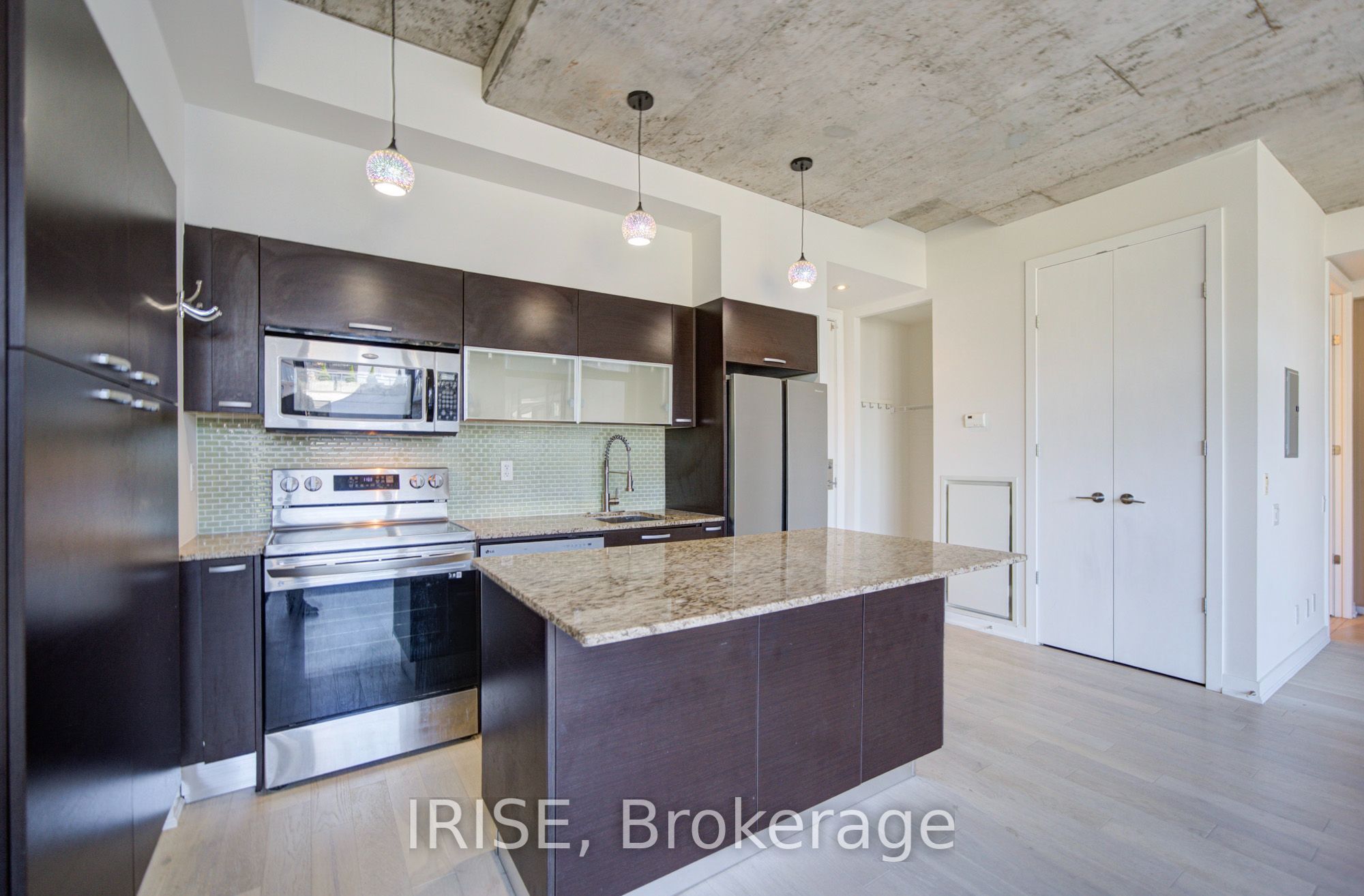 Unit 801 - 10 Morrison Street, Toronto 5