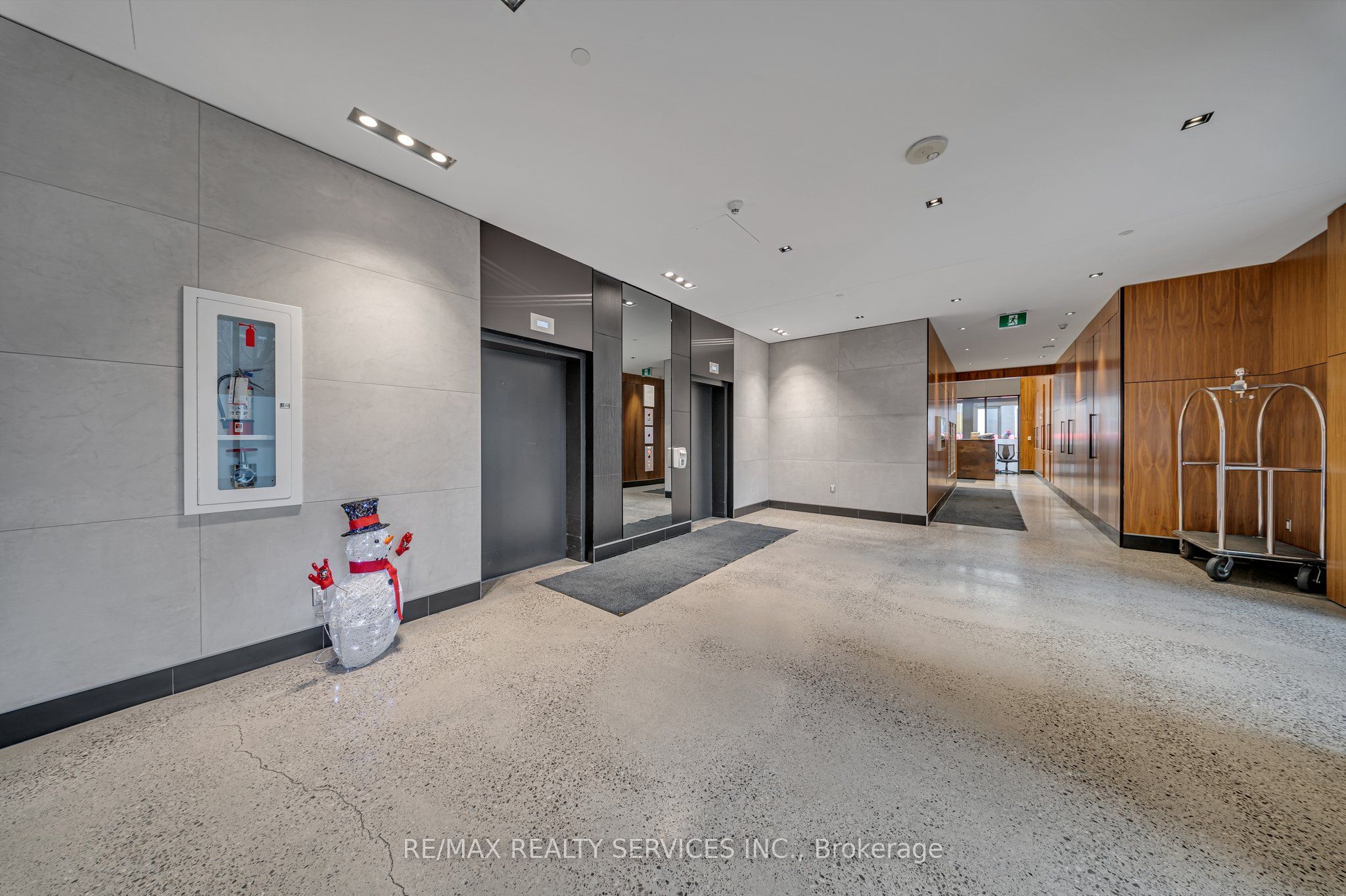 Unit 1404 - 501 Adelaide Street W, Toronto 3