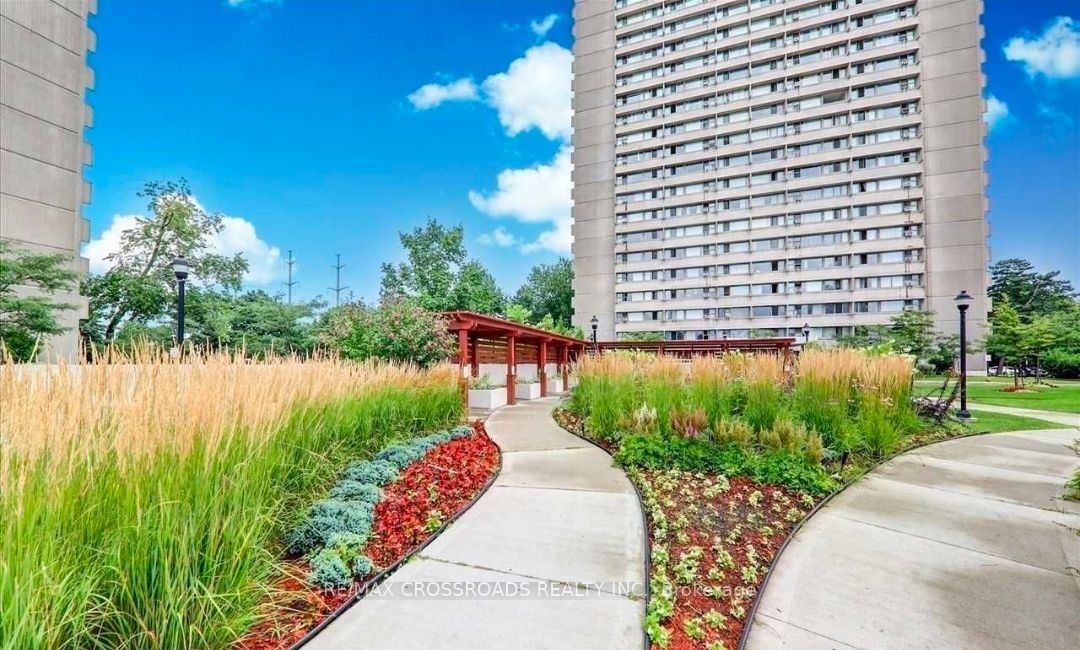 Unit 604 - 735 Don Mills Road, Toronto 2