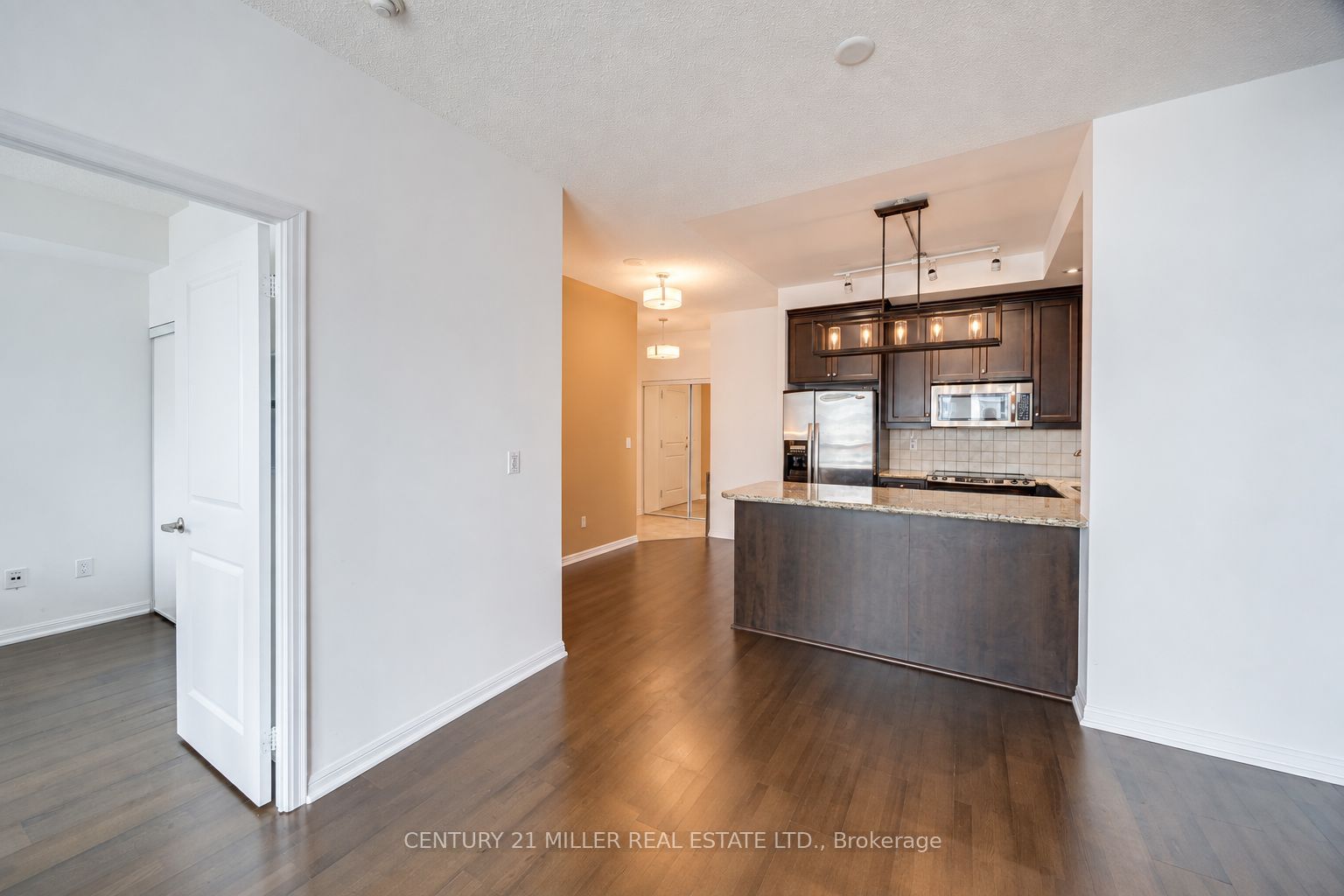 Unit 2403 - 628 Fleet Street, Toronto 3