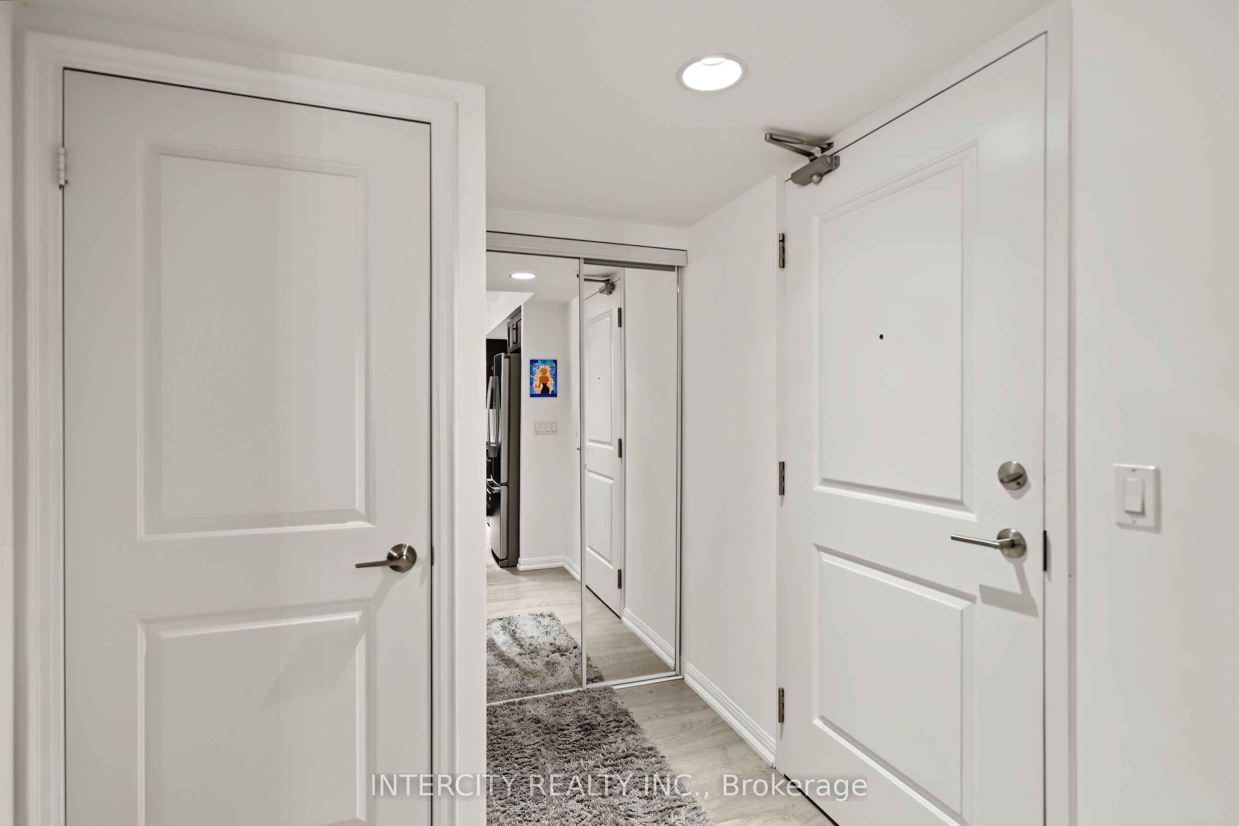 Unit 527 - 85 East Liberty Street, Toronto 5