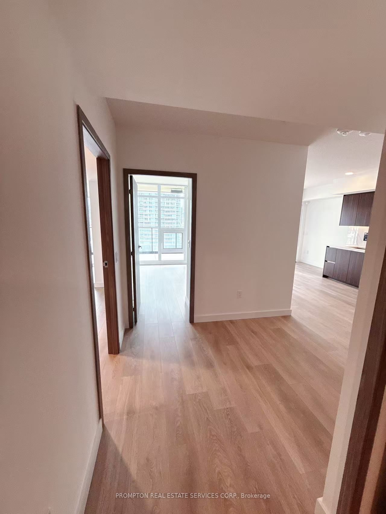 Unit 931 - 3 Concord City Place Way, Toronto 3