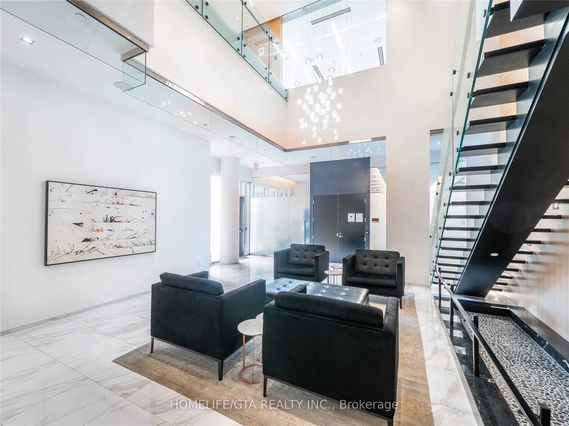 Unit 907 - 101 Erskine Avenue, Toronto 5