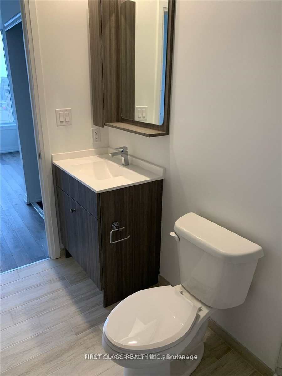 Unit 2715 - 75 Canterbury Place, North York 4