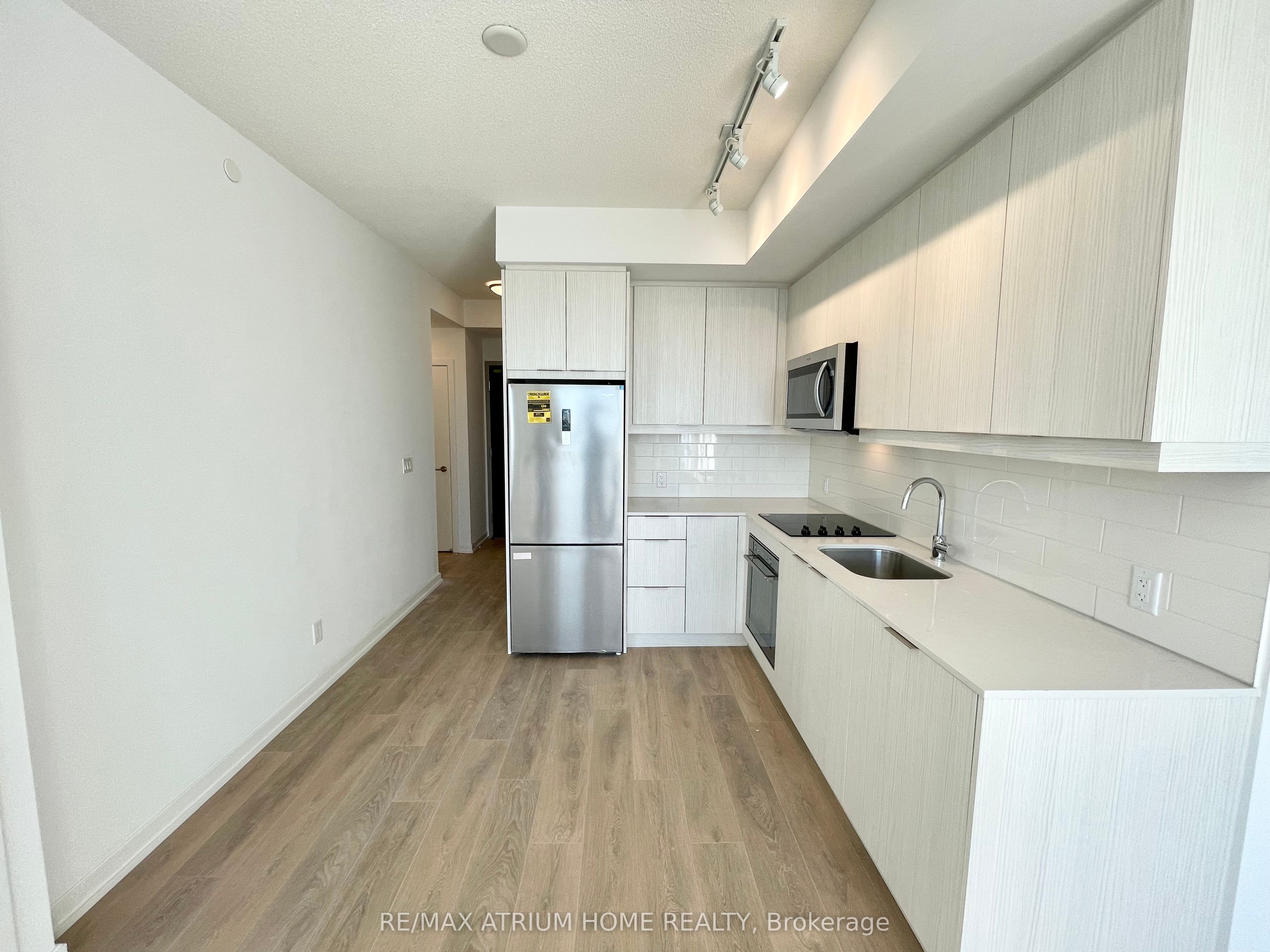 Unit 1907 - 32 Forest Manor Road, North York 4