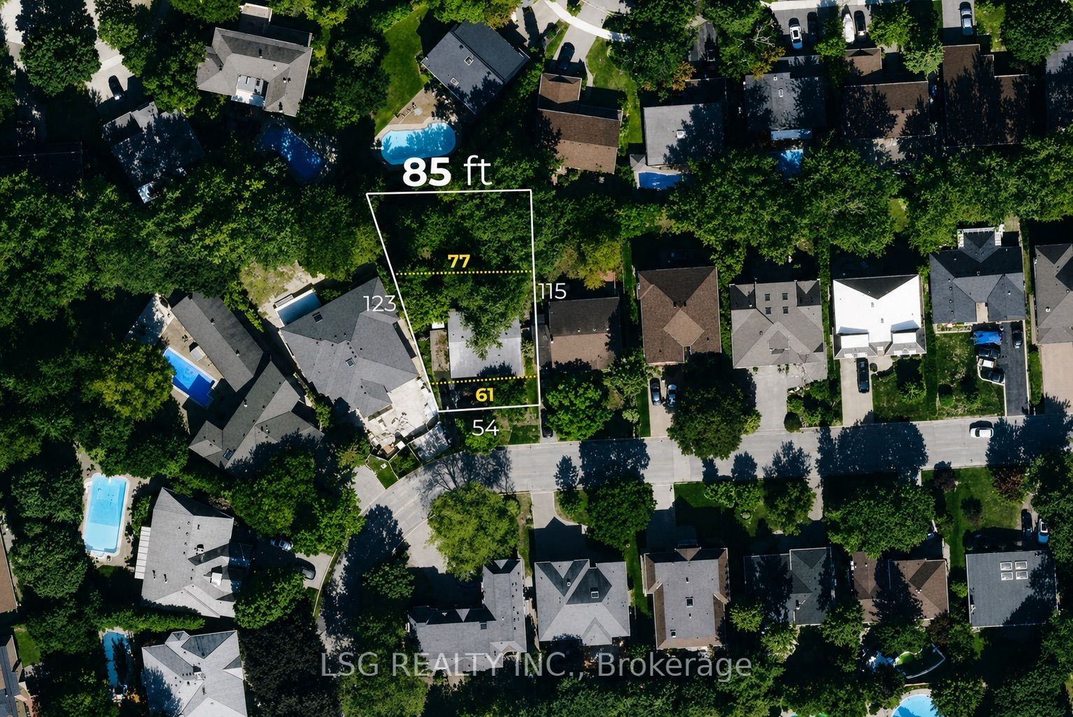 26 Grangemill Crescent, North York 2