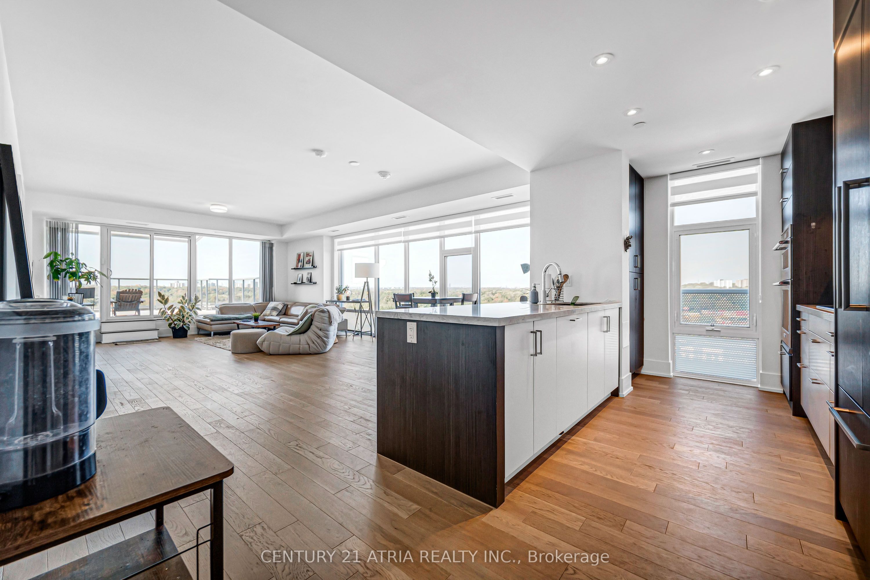 Unit 1219 - 25 ADRA GRADO Way, North York 5