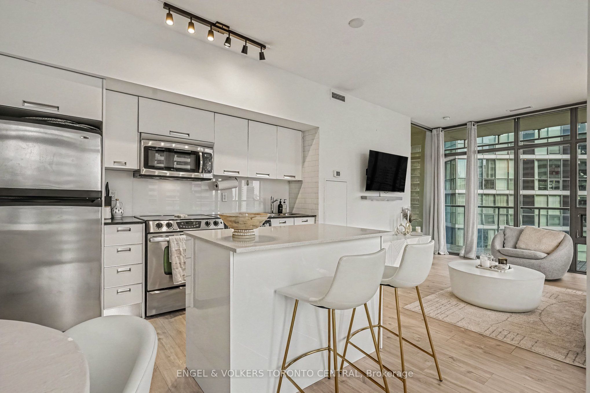 Unit 1503 - 33 Charles Street E, Toronto 4