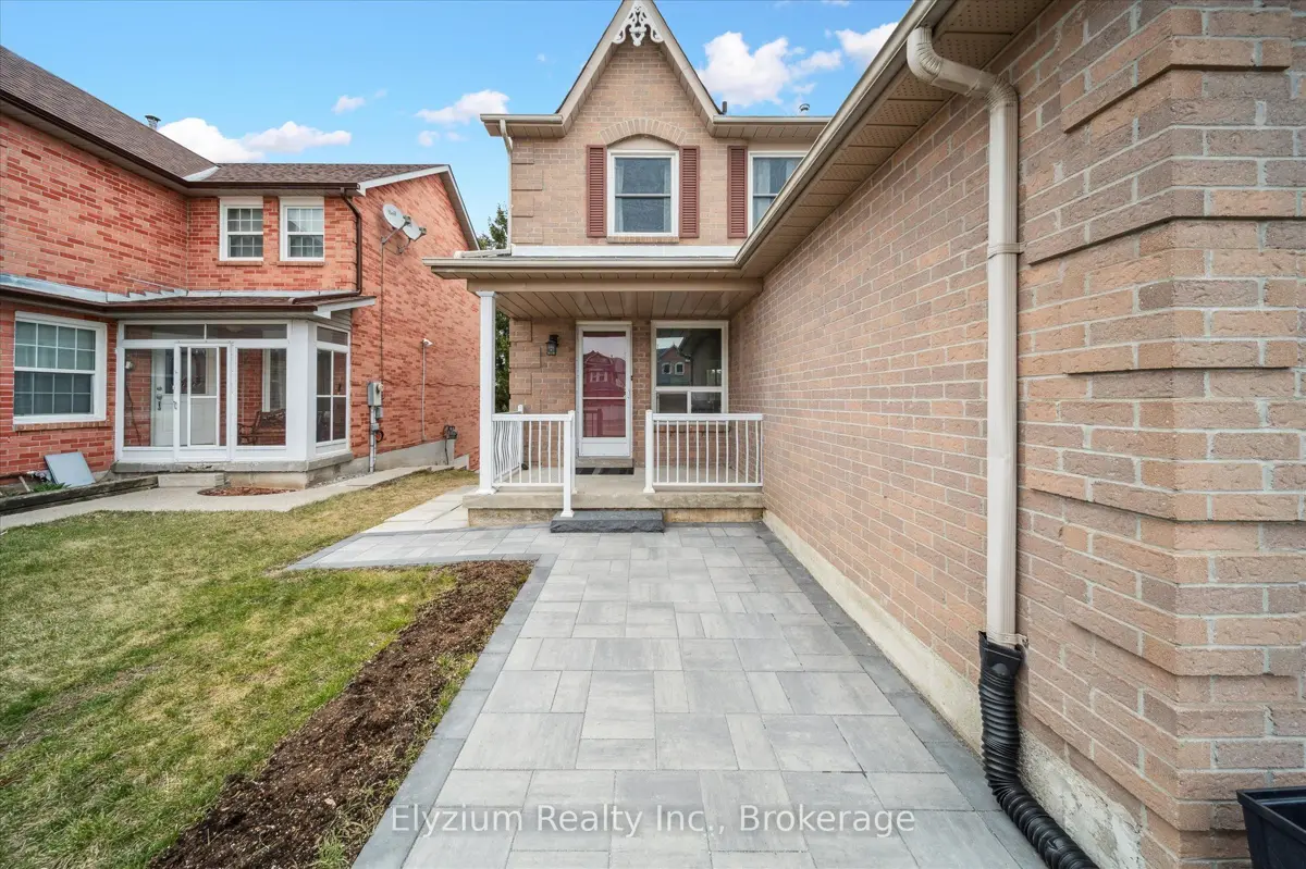 2130 Blue Ridge Crescent, Pickering, Ontario Sold History | HouseSigma