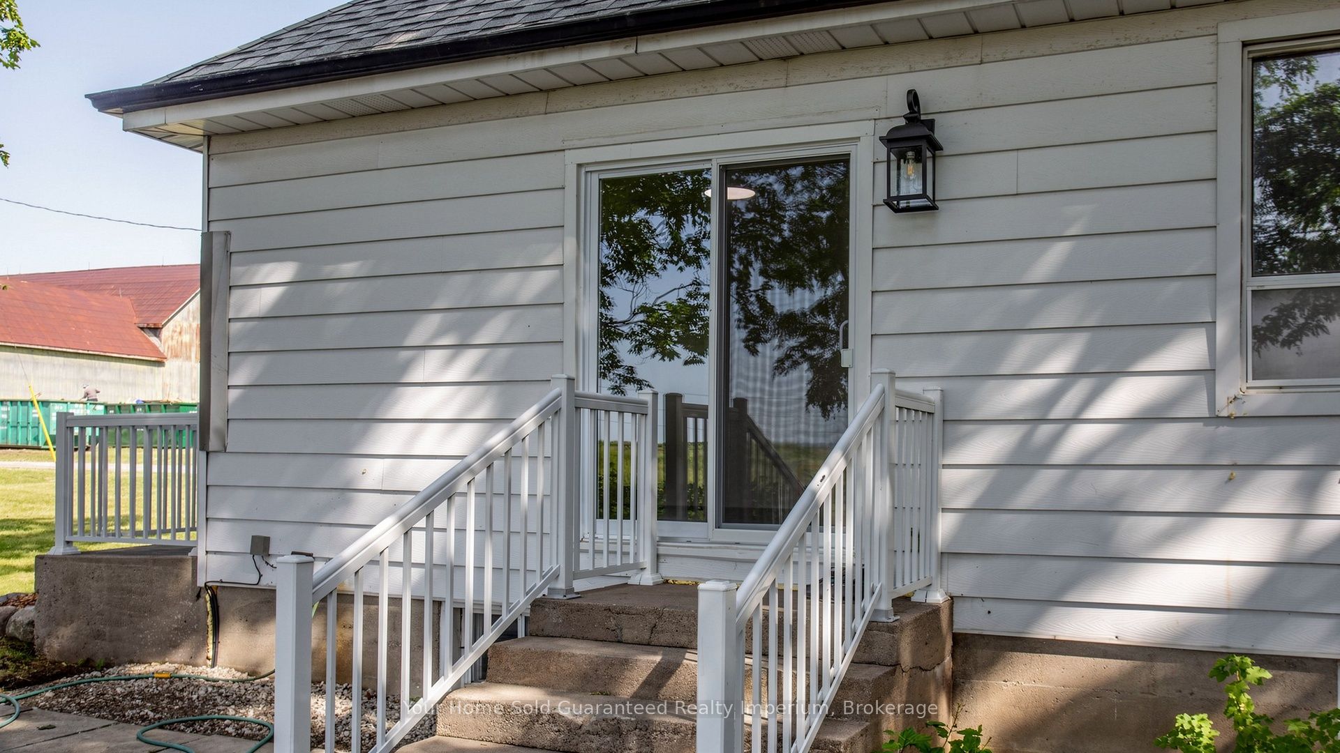 2060 Highway 7 Highway, Pickering 5