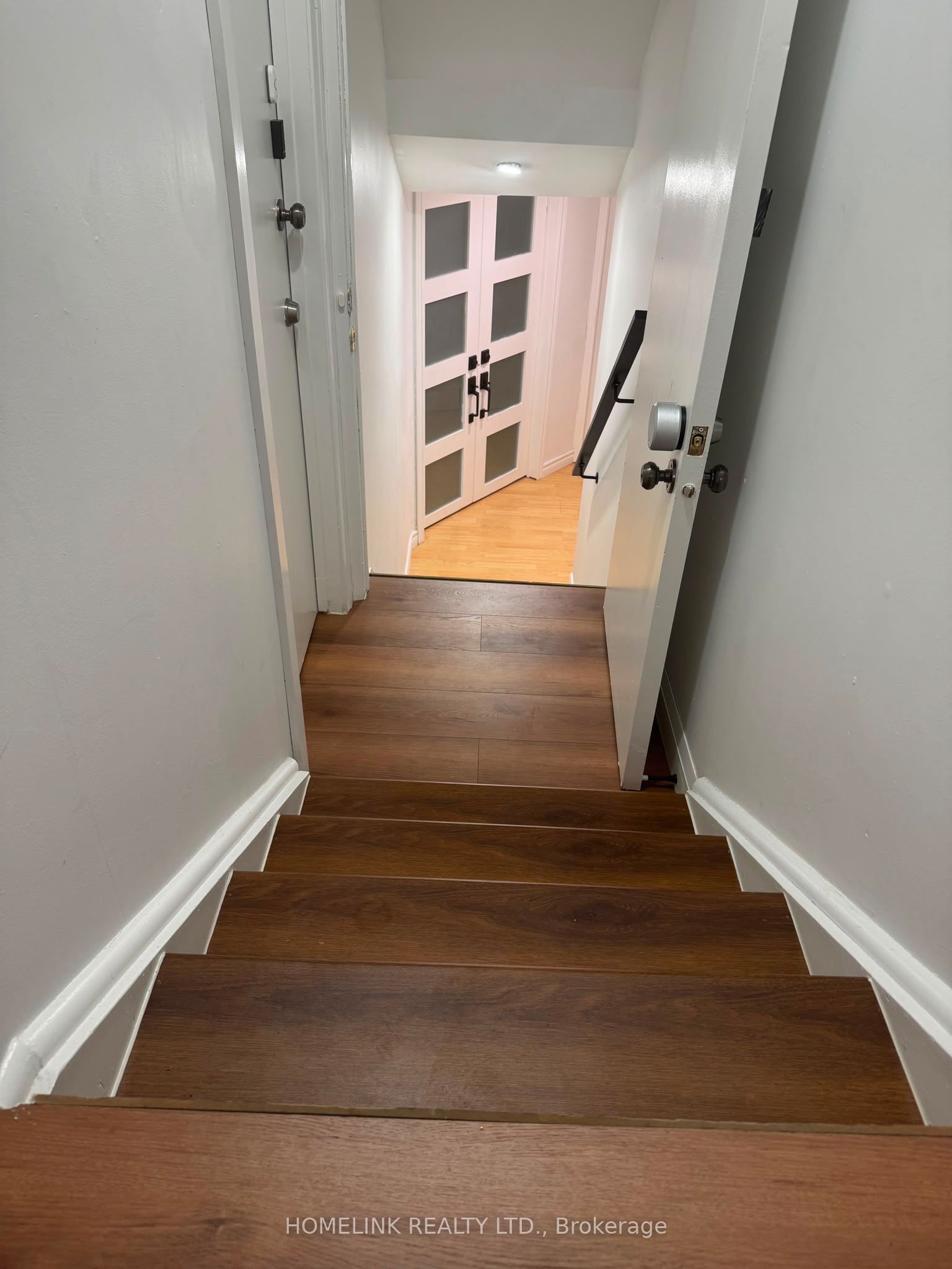 1115 Silverfox Court, Oshawa 4