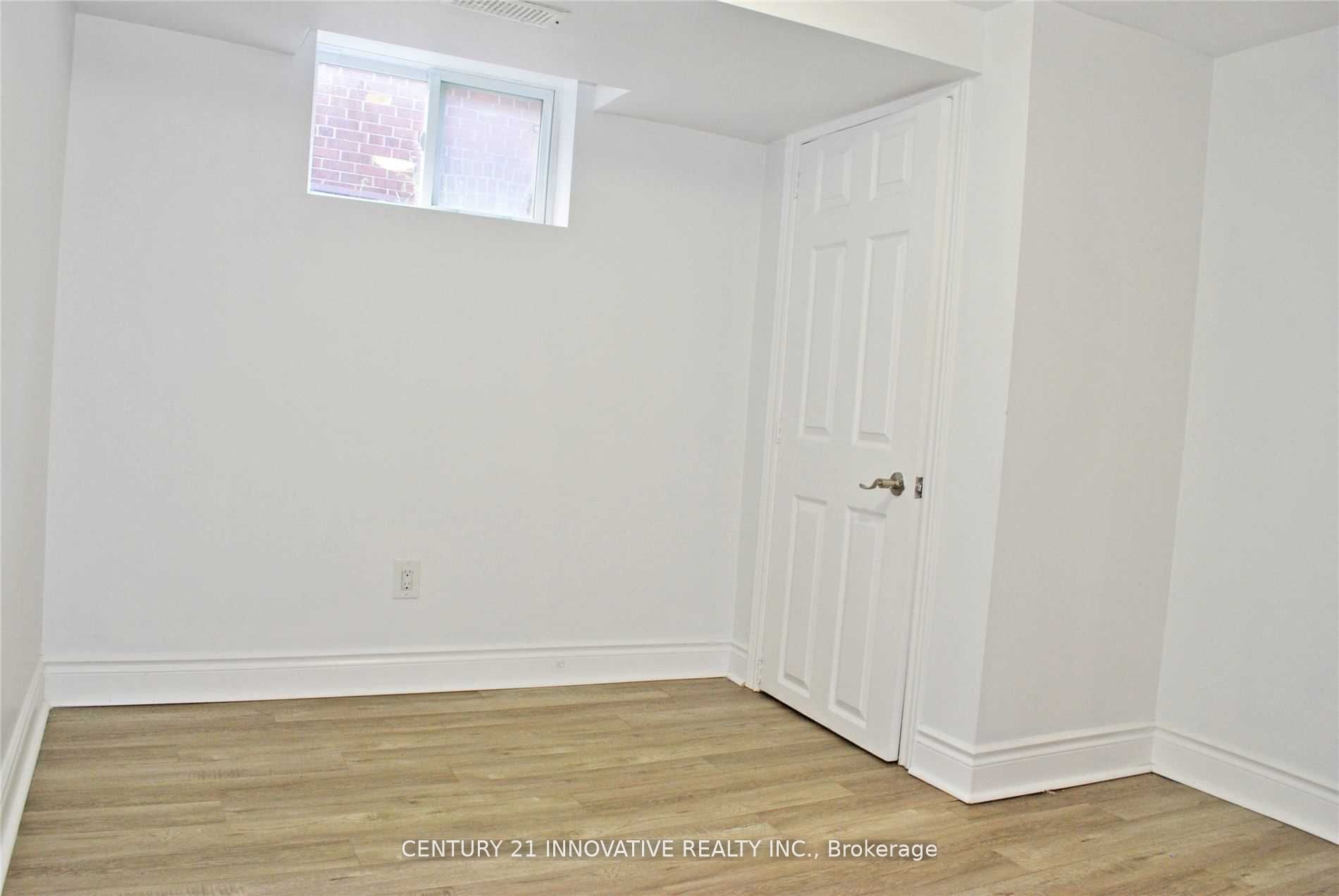 Unit Bsmt 1+1 - 985 Victoria Park Avenue, Toronto 2