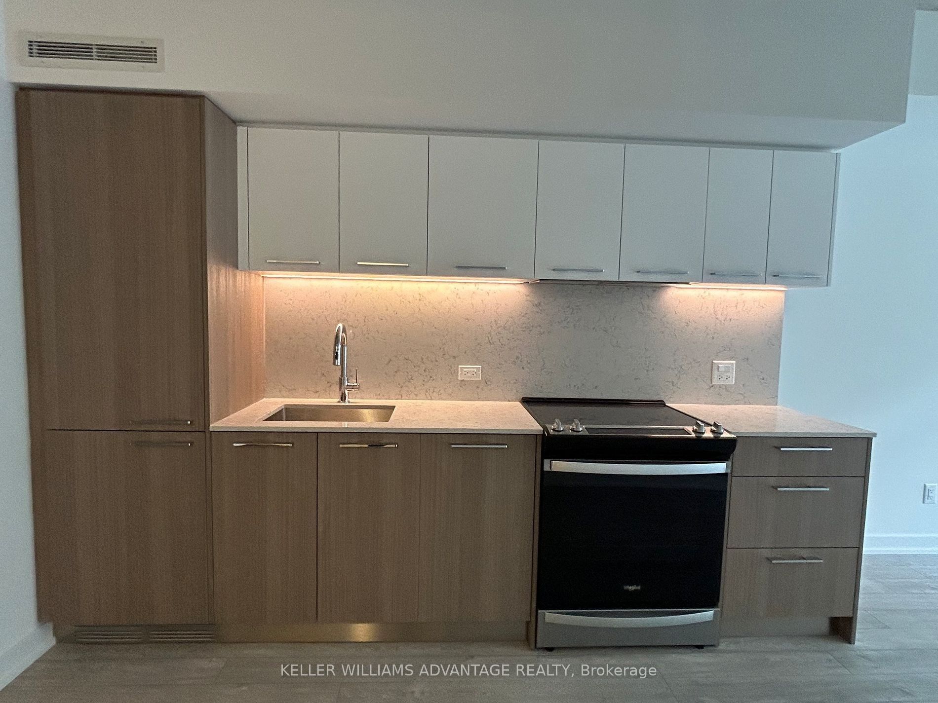 Unit 407 - 45 Baseball Place, Toronto 3