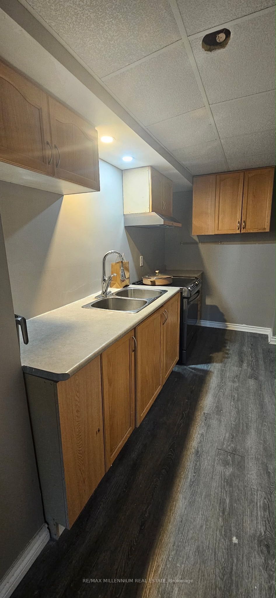 (Address not available), Oshawa 5