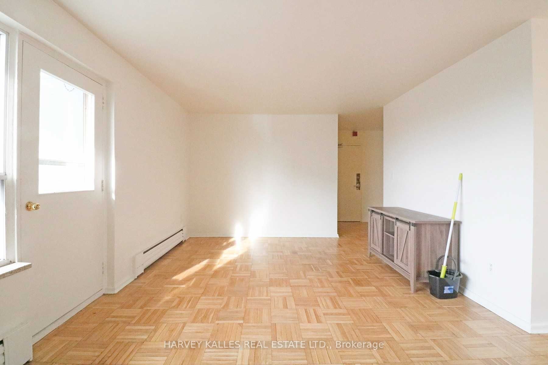 Unit 303 - 1751 Victoria Park Avenue, Scarborough 4