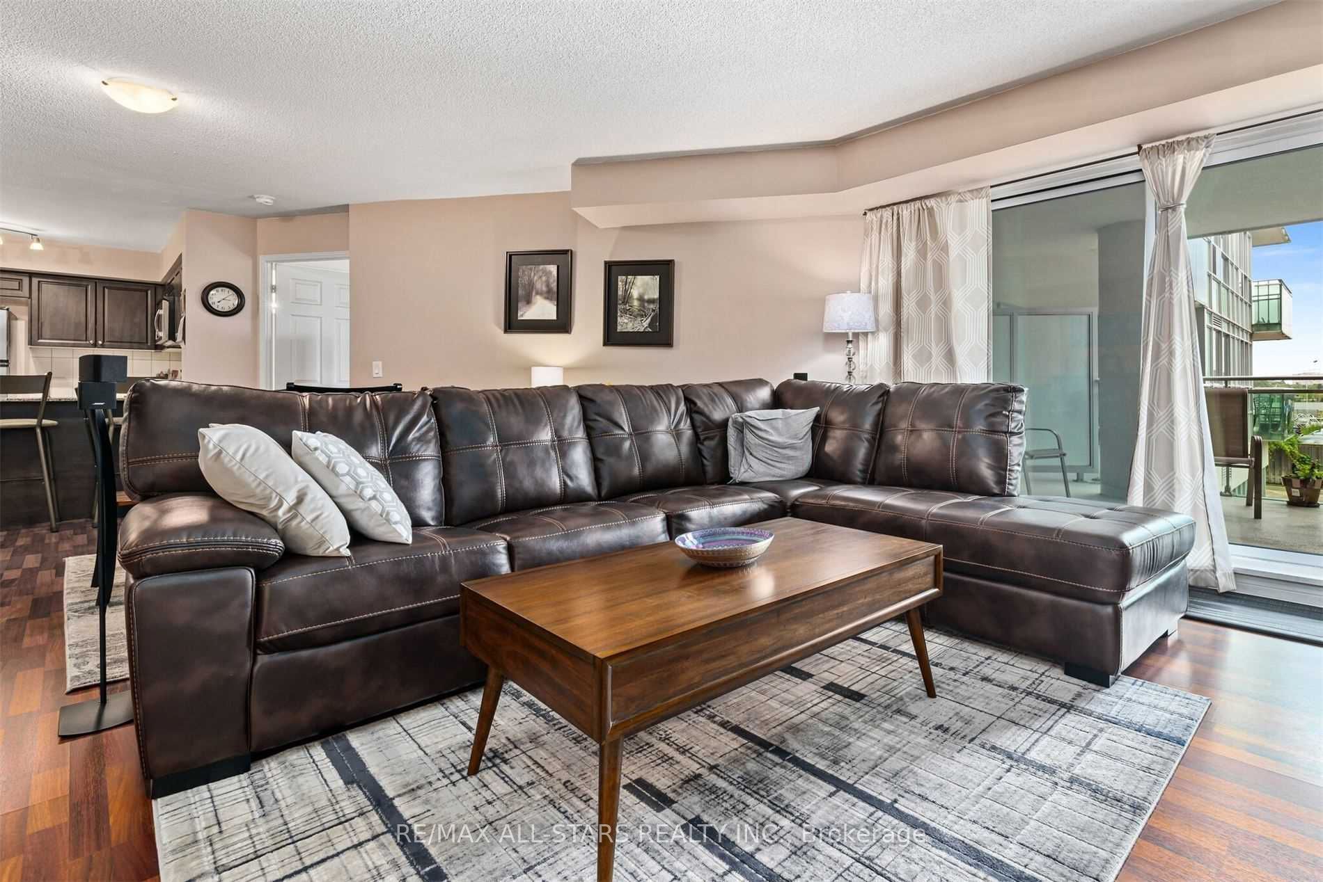 Unit 201 - 60 Fairfax Crescent, Scarborough 5