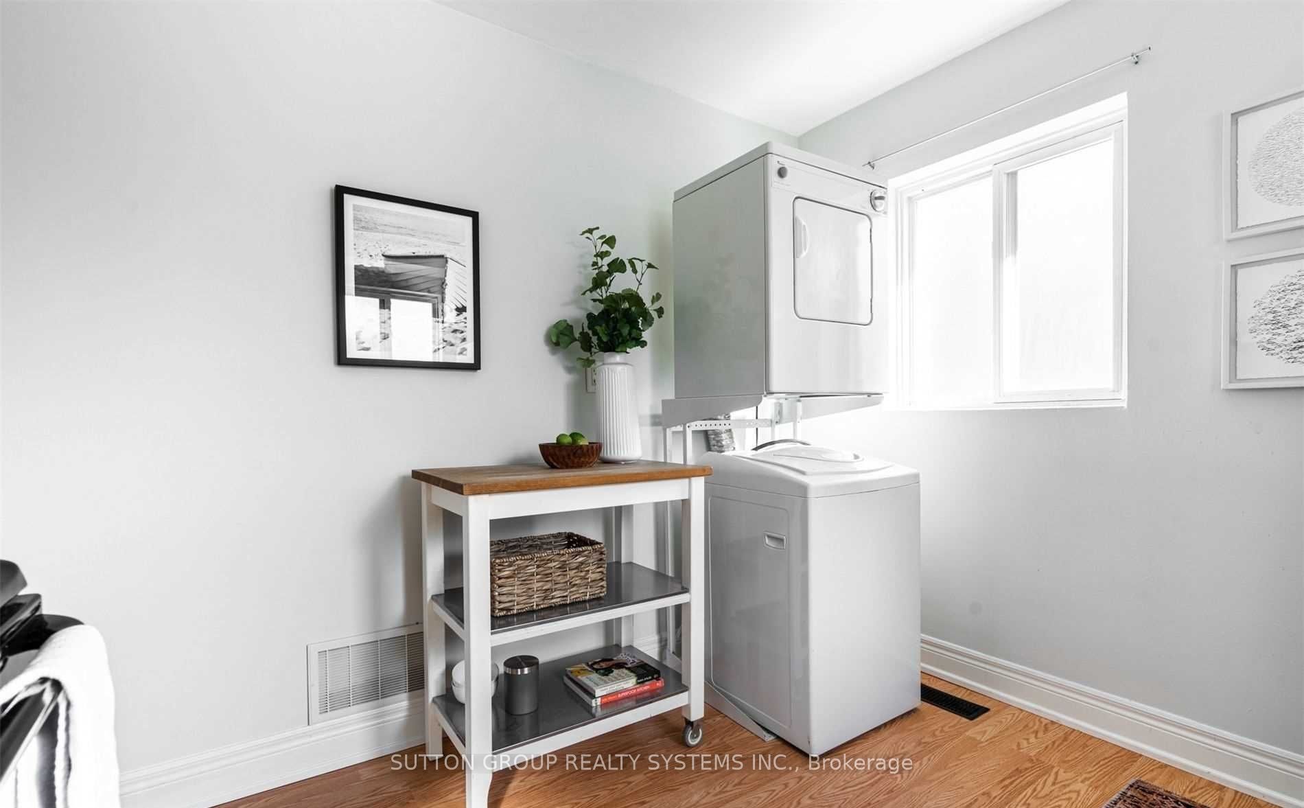 Unit 3 - 465 Ashdale Avenue, Toronto 3