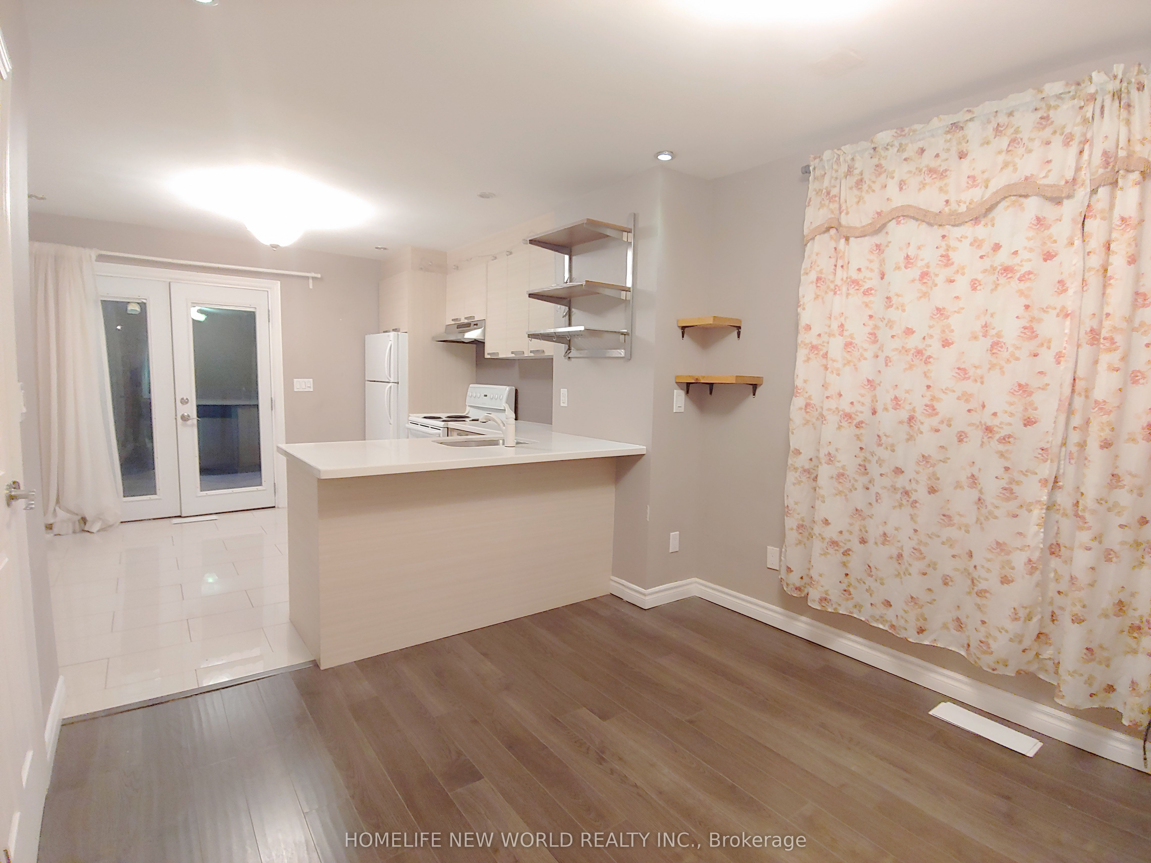 Unit Main - 35 East Lynn Avenue, Toronto 4