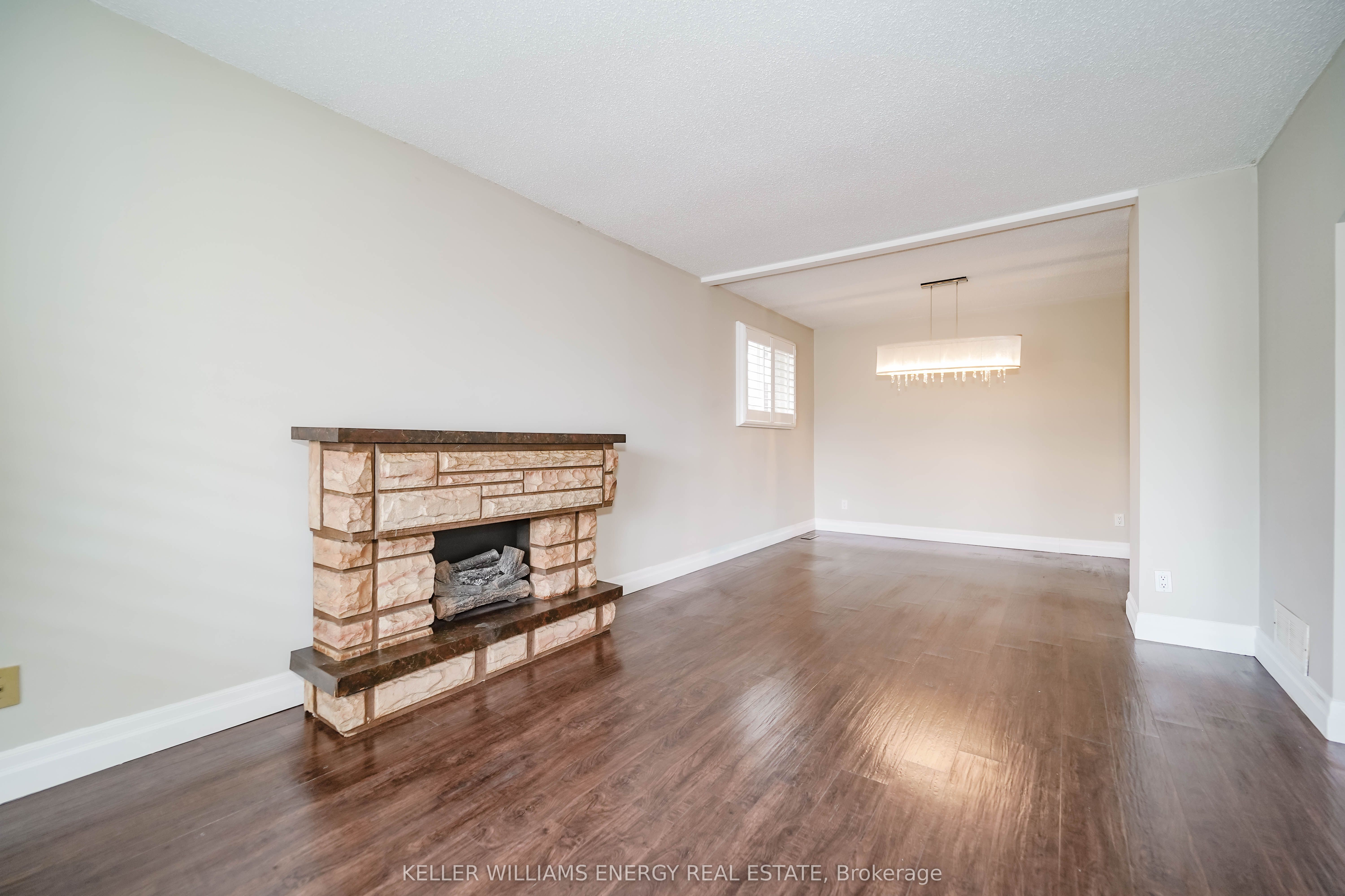 23 Downham Drive, Clarington 5