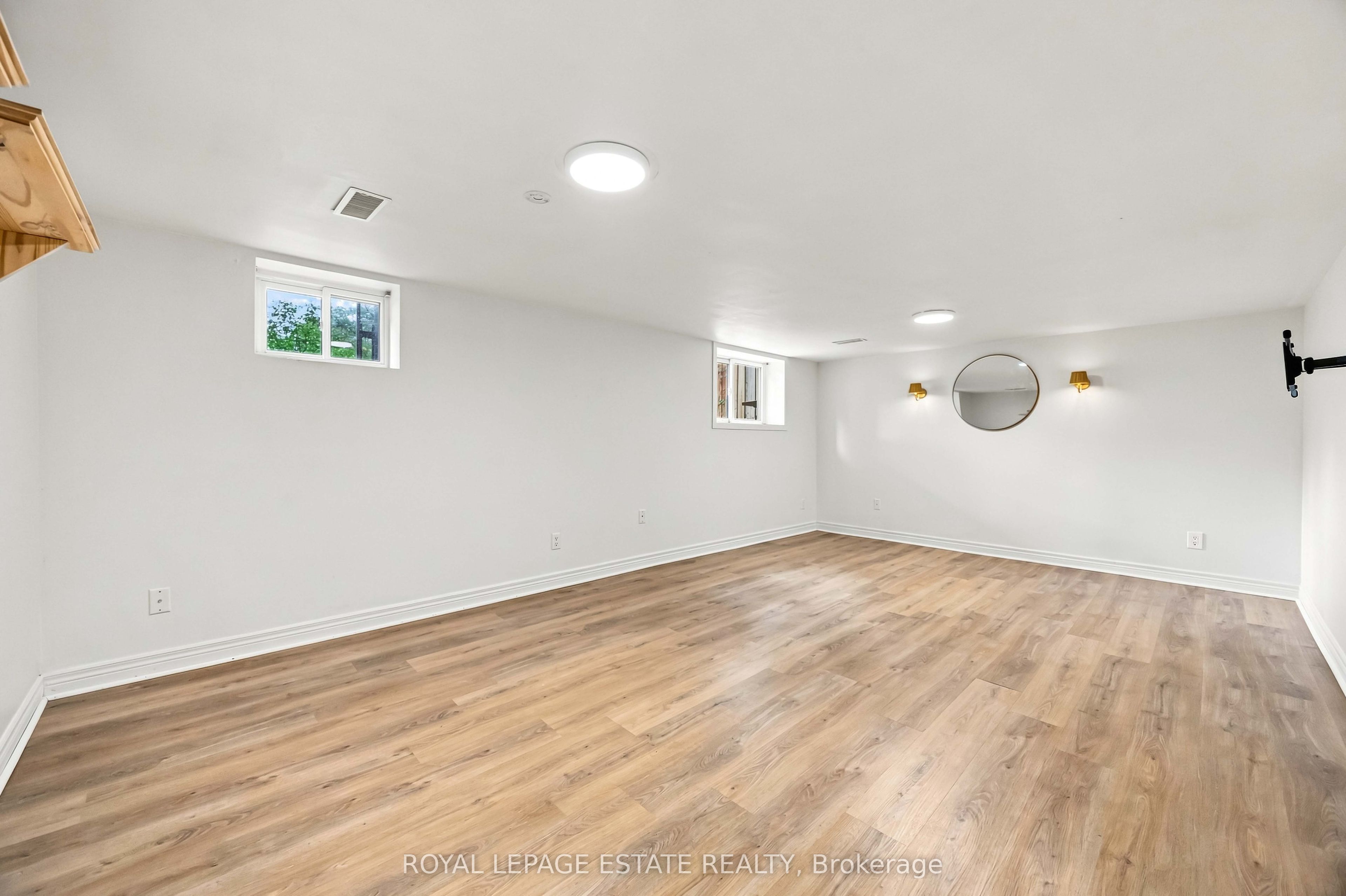 Unit lower - 17 Arden Crescent, Scarborough 2