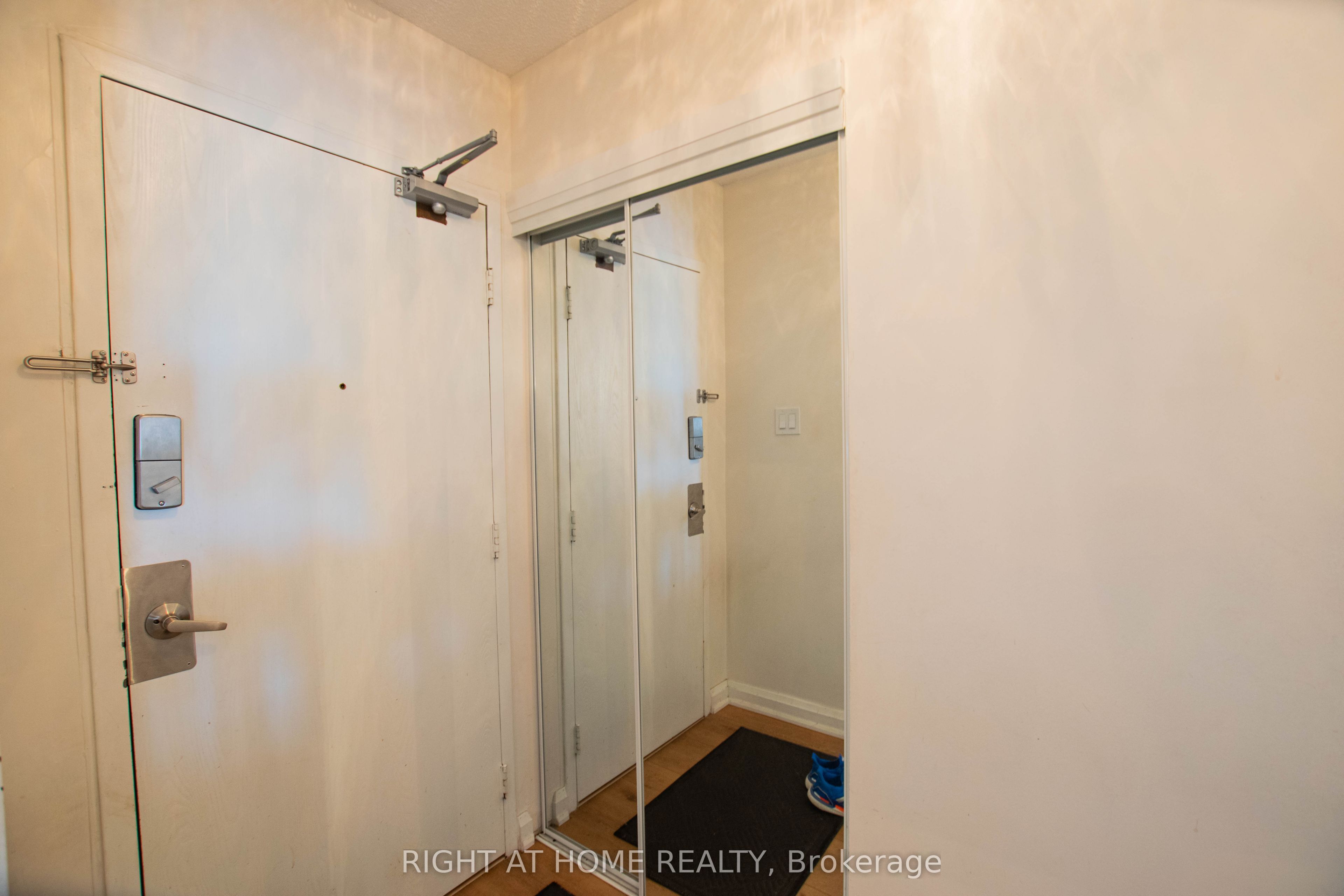 Unit 107 - 1210 Radom Street, Pickering 2