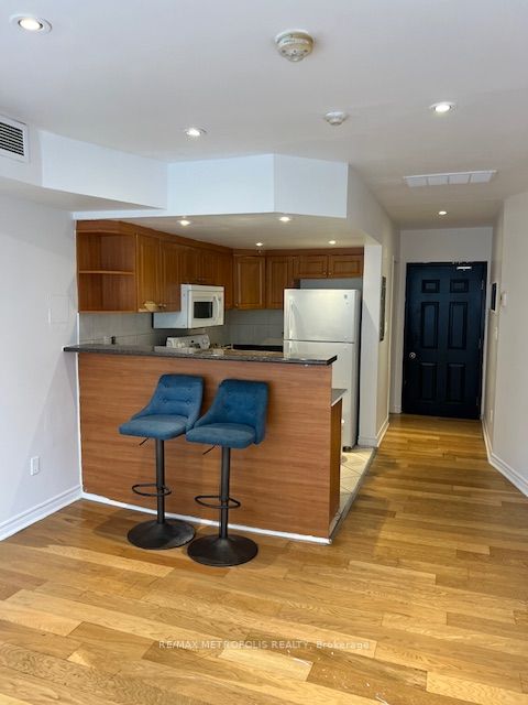 Unit 4 - 1431 & 1433 Gerrard Street E, Toronto 3