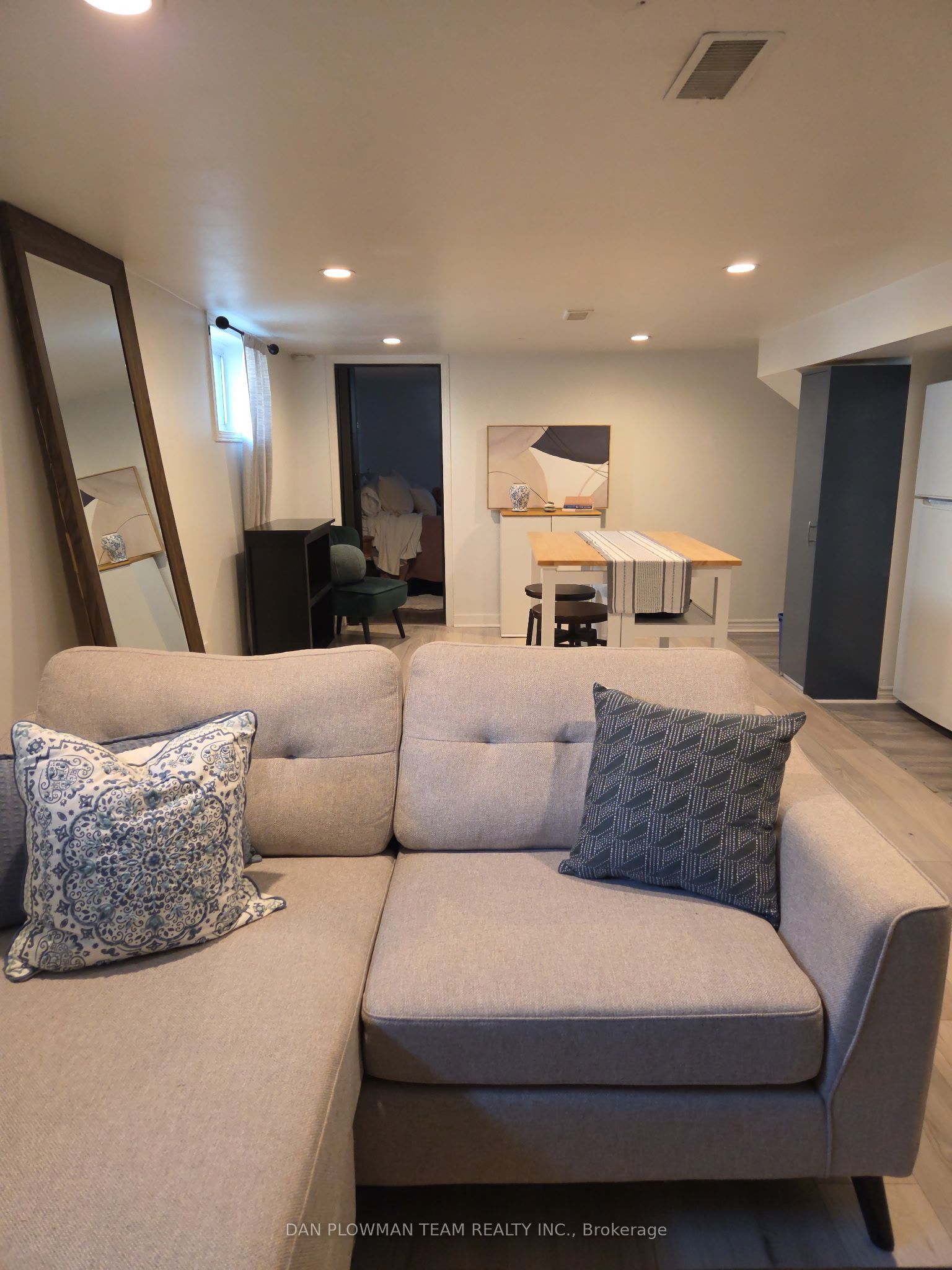 Unit BSMT - 131 Central Park Boulevard N, Oshawa 5