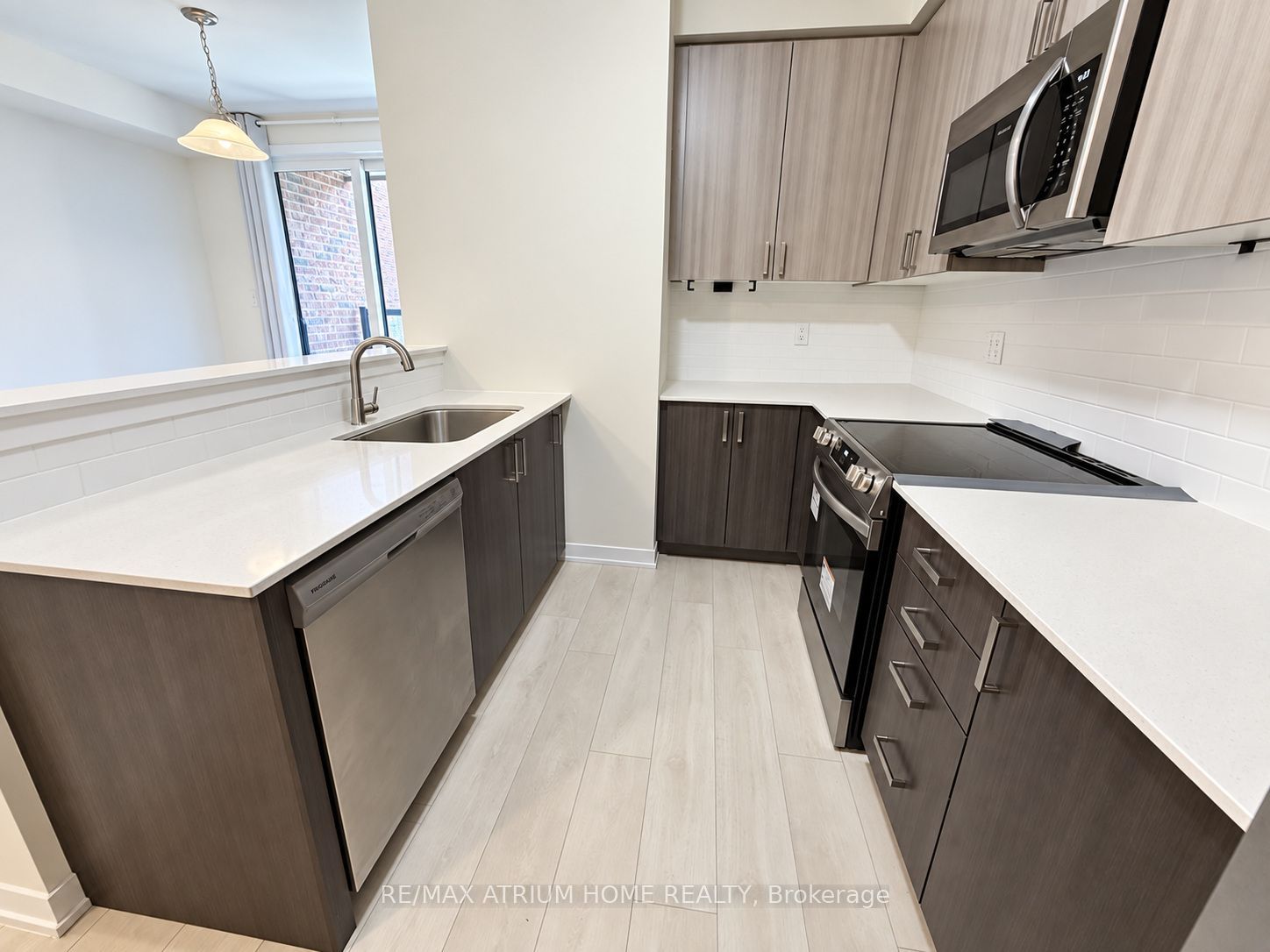 Unit 507 - 1865 Pickering Parkway, Pickering 5