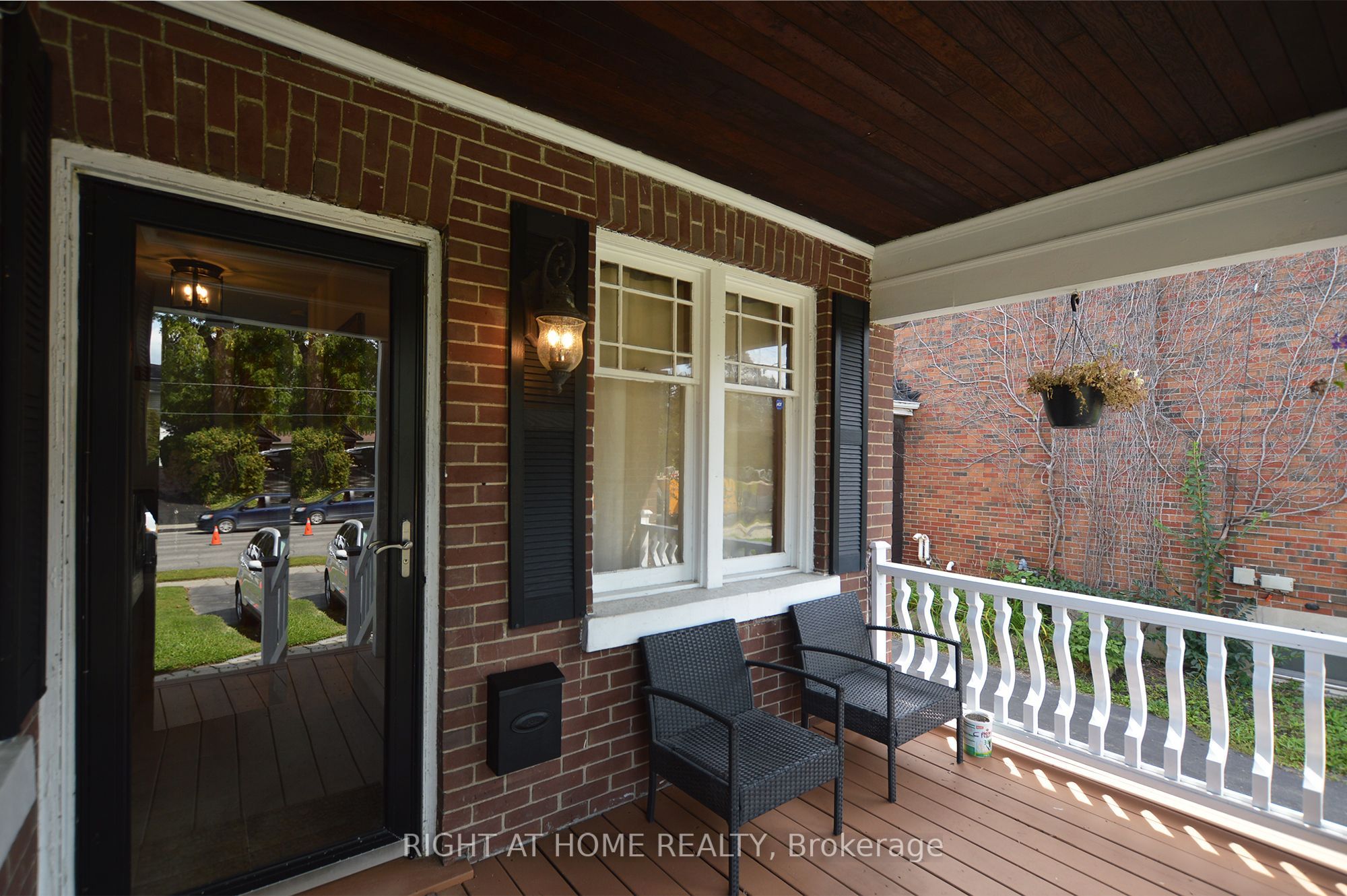 407 King Street E, Oshawa 2
