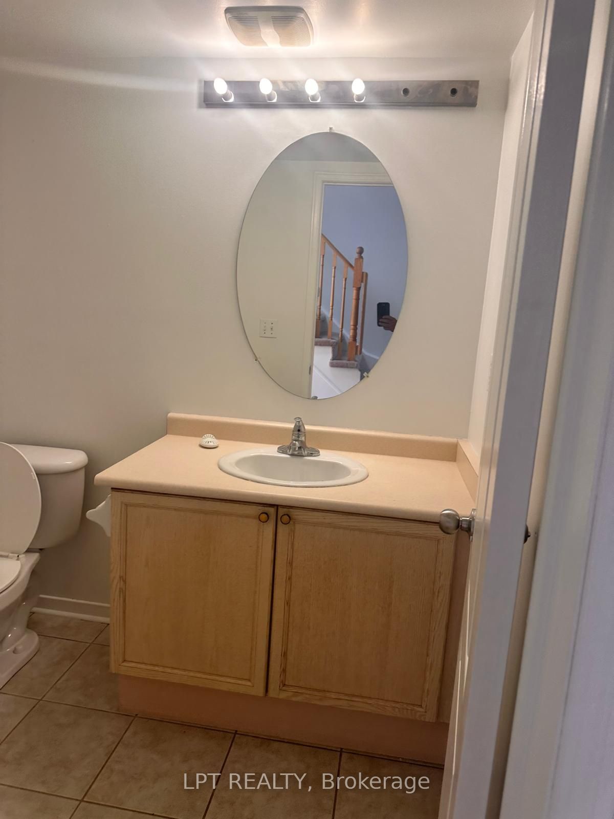 Unit 24 - 735 Sheppard Avenue, Pickering 5