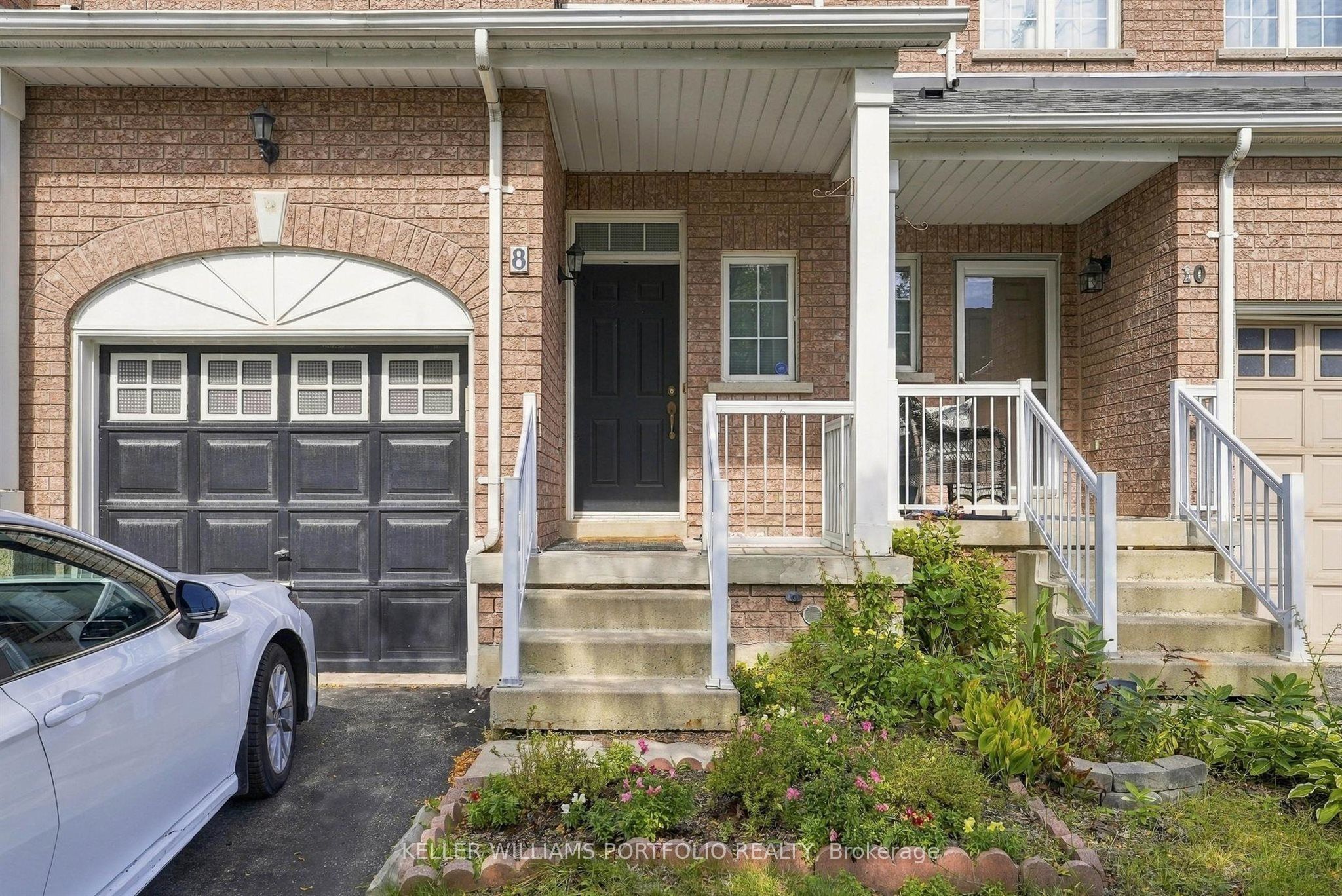 8 Gateway Court, Whitby 4