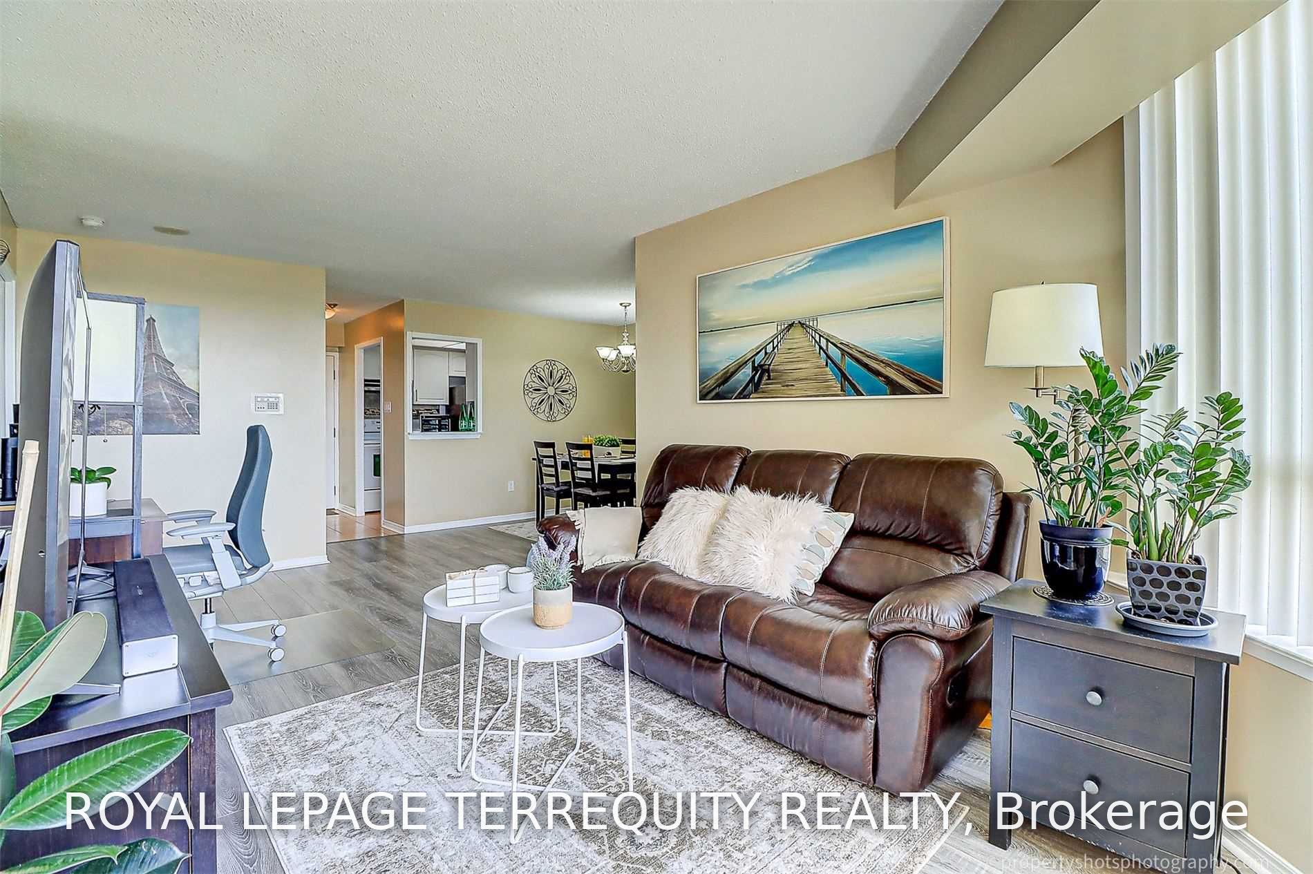 Unit 1710 - 5 Greystone Walk Drive, Scarborough 2