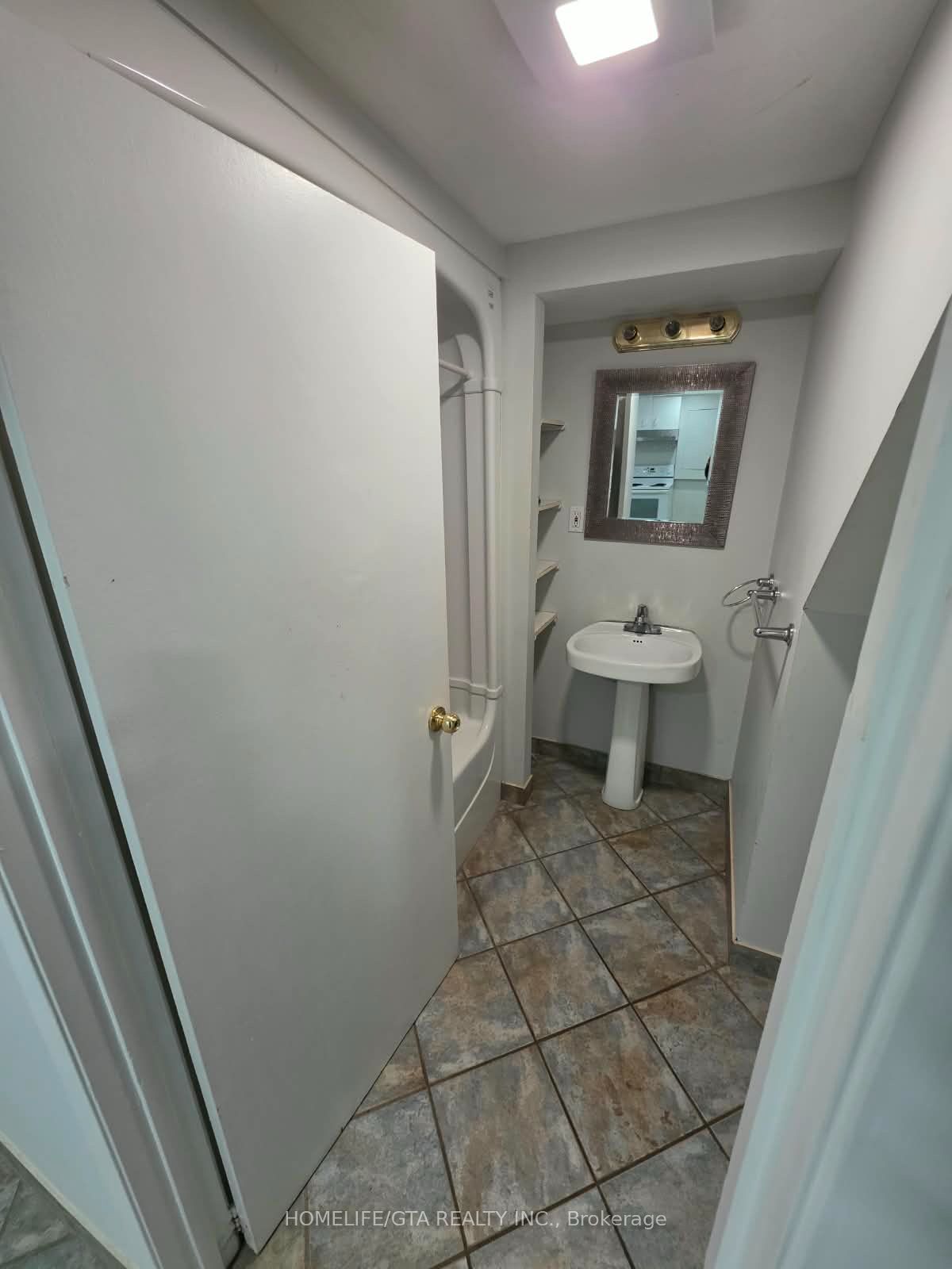 Unit Basement - 214 Ravenscroft Road, Ajax 2