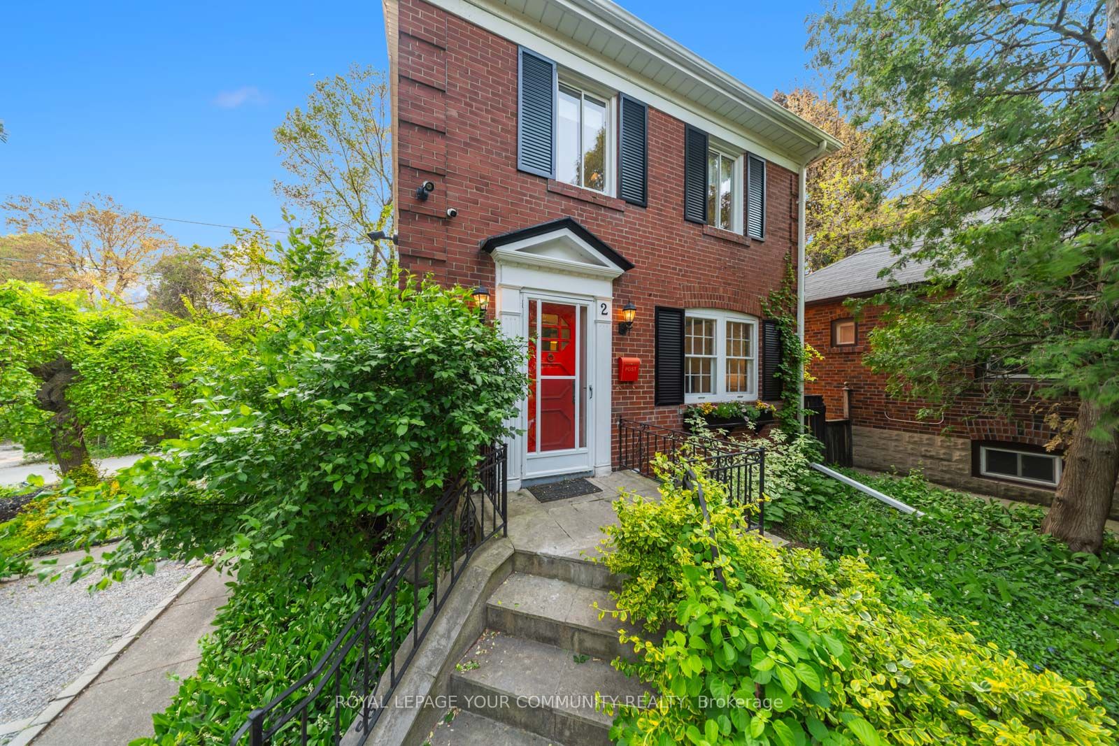 2 Four Oaks Gate, Toronto 2