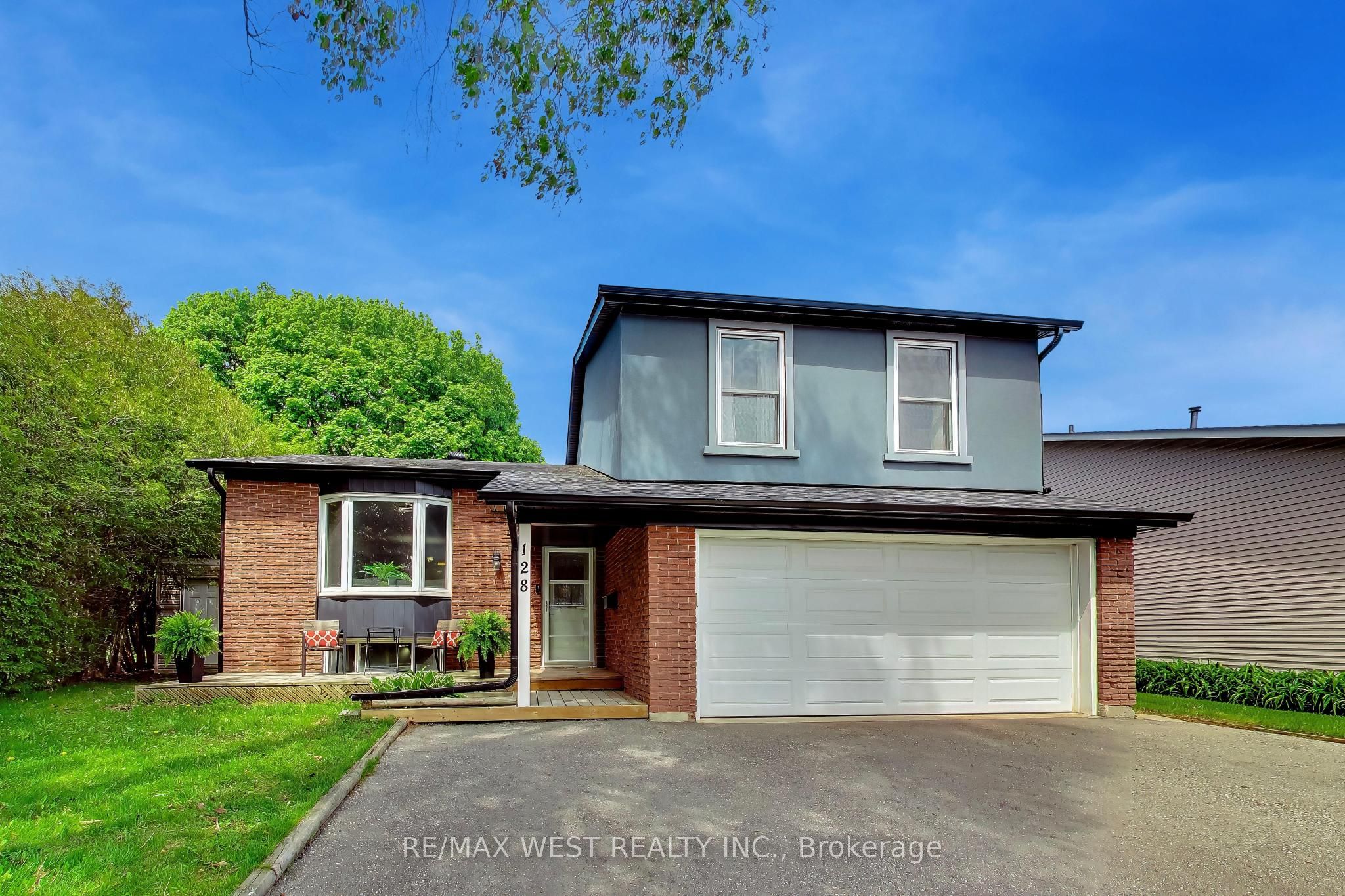 128 Roser Crescent, Clarington 1