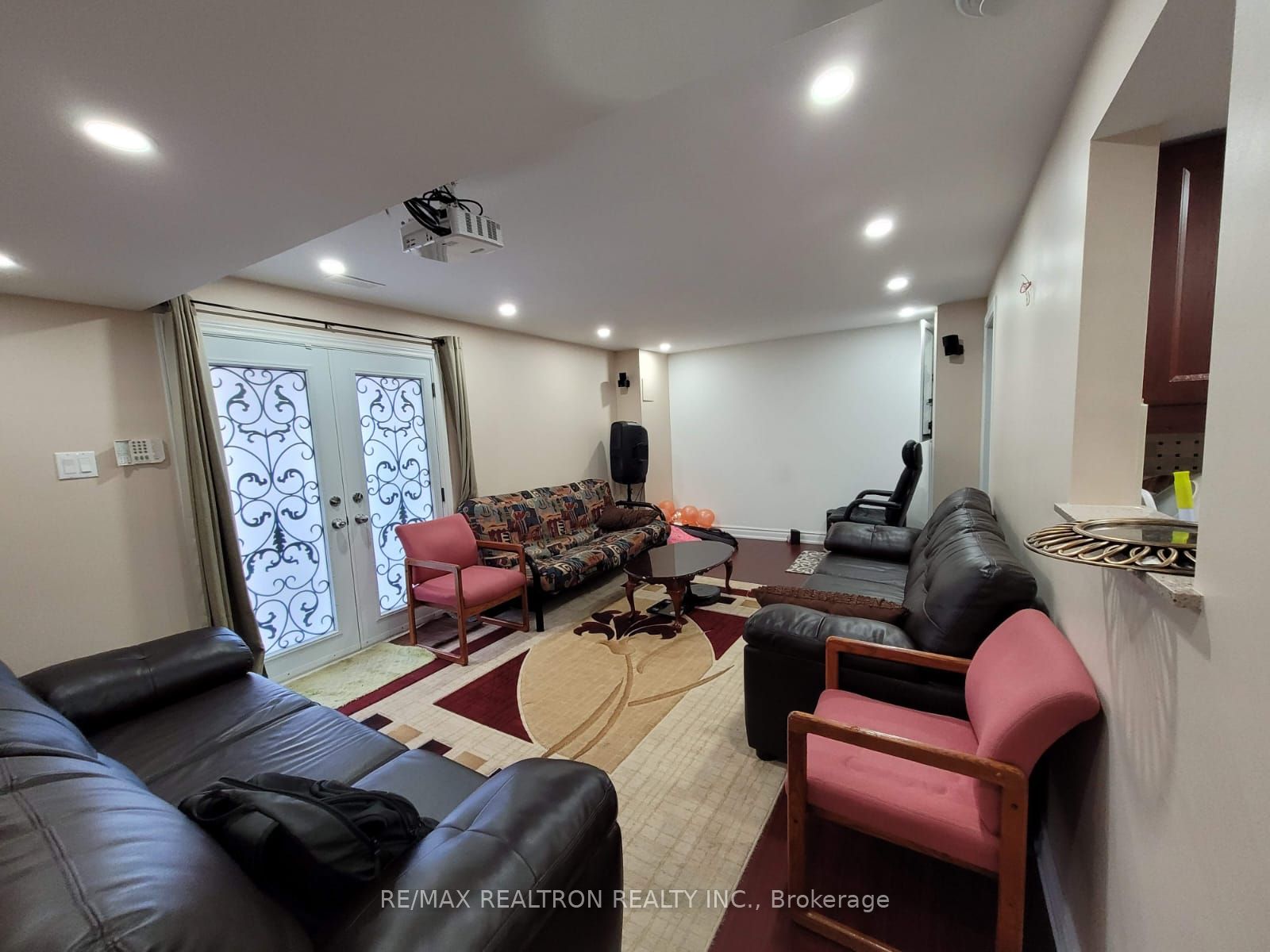 Unit Lower - 110 Seasons Drive, Scarborough 2
