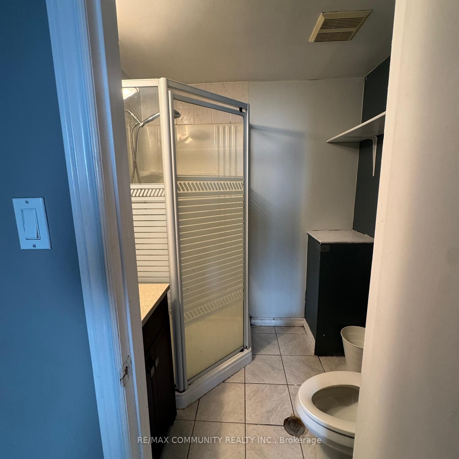 Unit Basement - 108 Ontario Street, Clarington 5