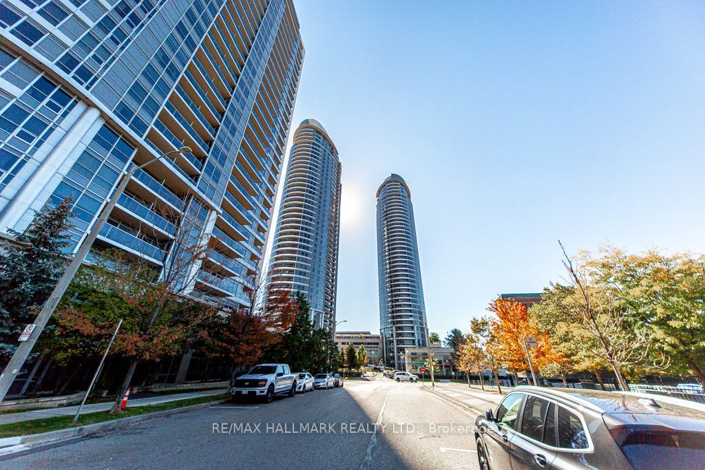 Unit 2709 - 125 Village Green Square, Scarborough 2