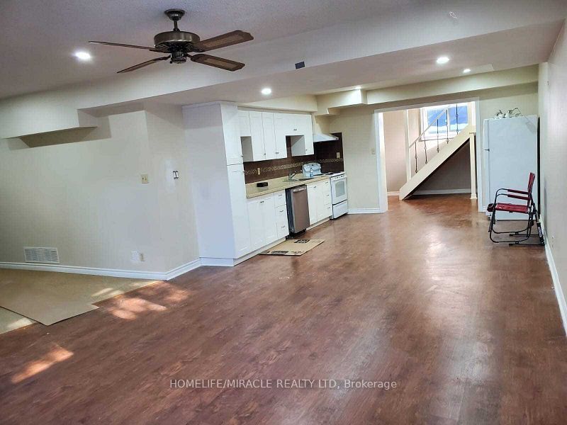 Unit Basement - 59 Centre Road, Uxbridge 5