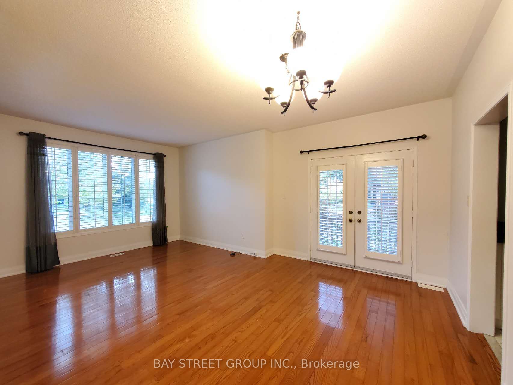 89 Skywood Drive, Richmond Hill 3