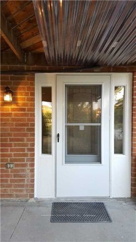Unit Lower - 87 Andrea Lane, Vaughan 2