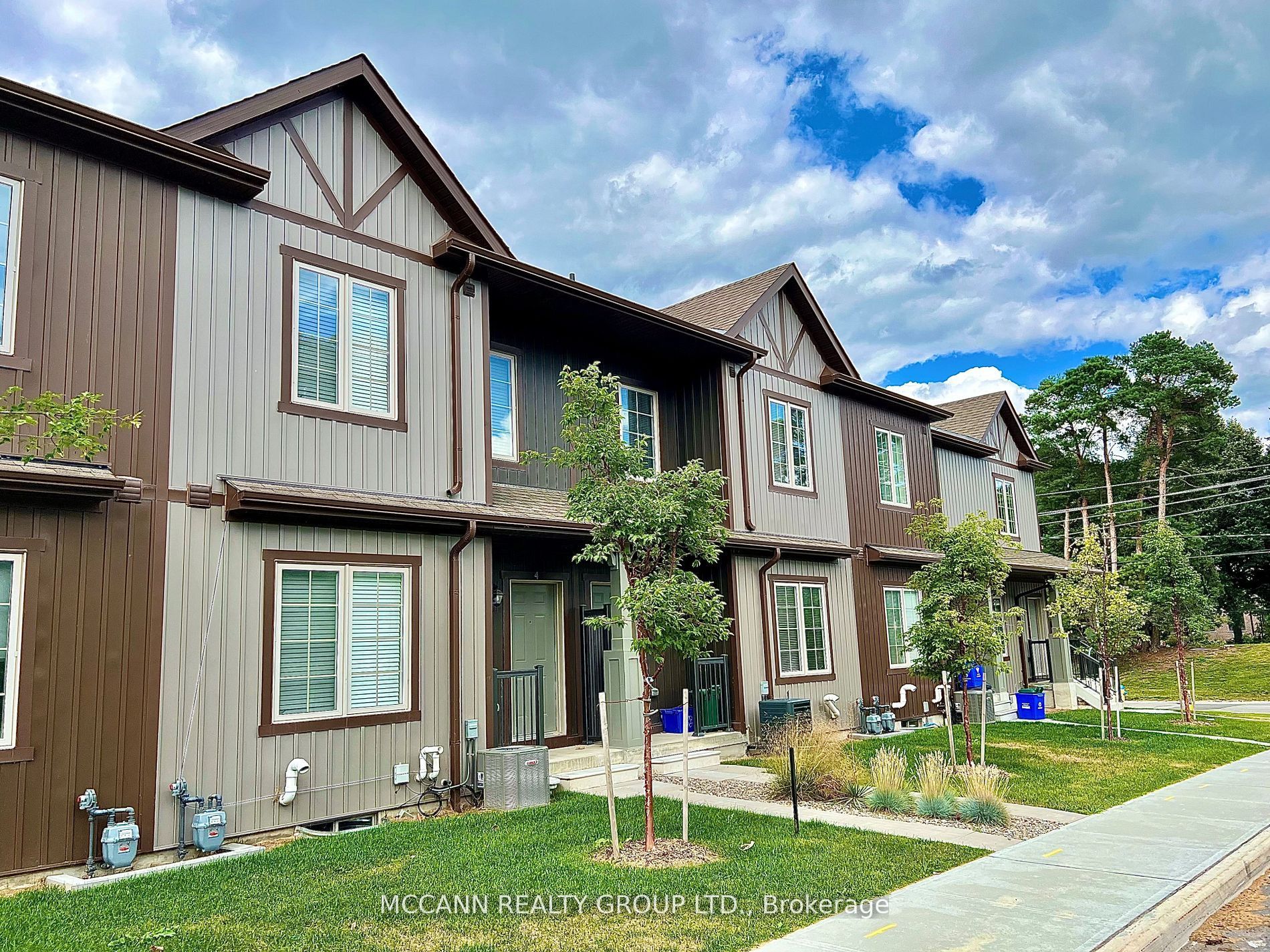Unit 4 - 110 Grew Boulevard, Georgina 2