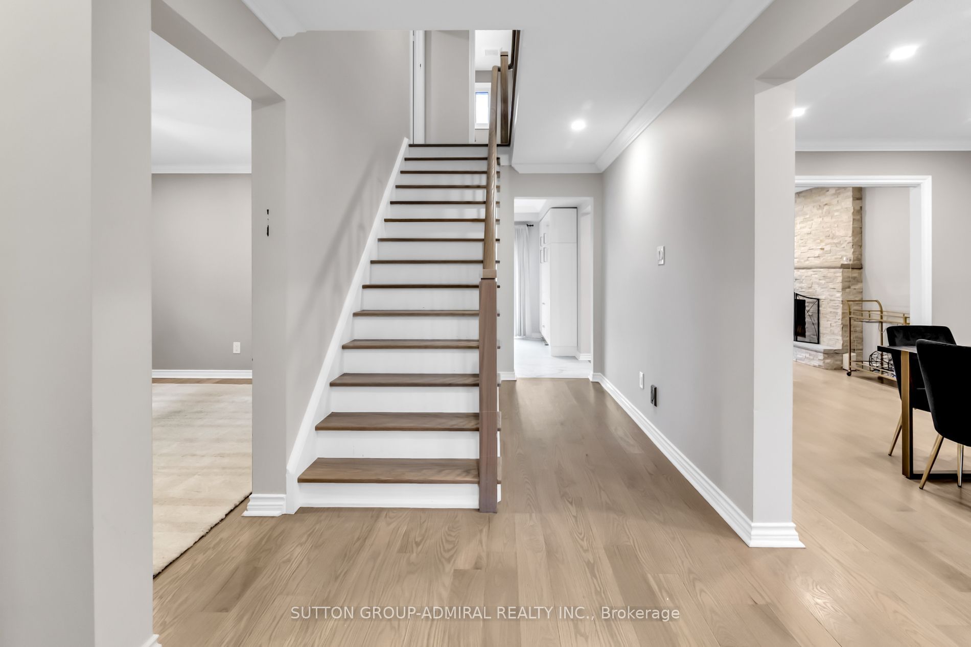 Unit Main & 2nd - 119 Mccabe Crescent, Vaughan 3
