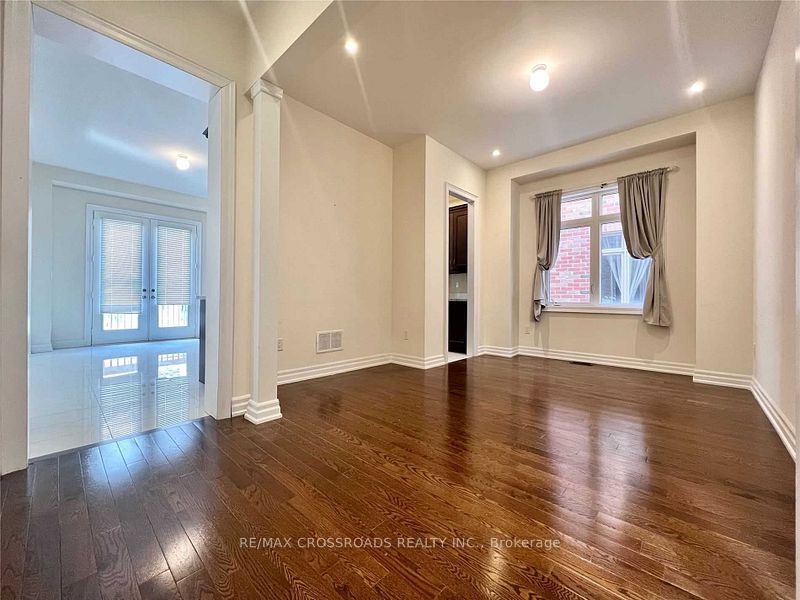 71 Hamster Crescent, Aurora 3
