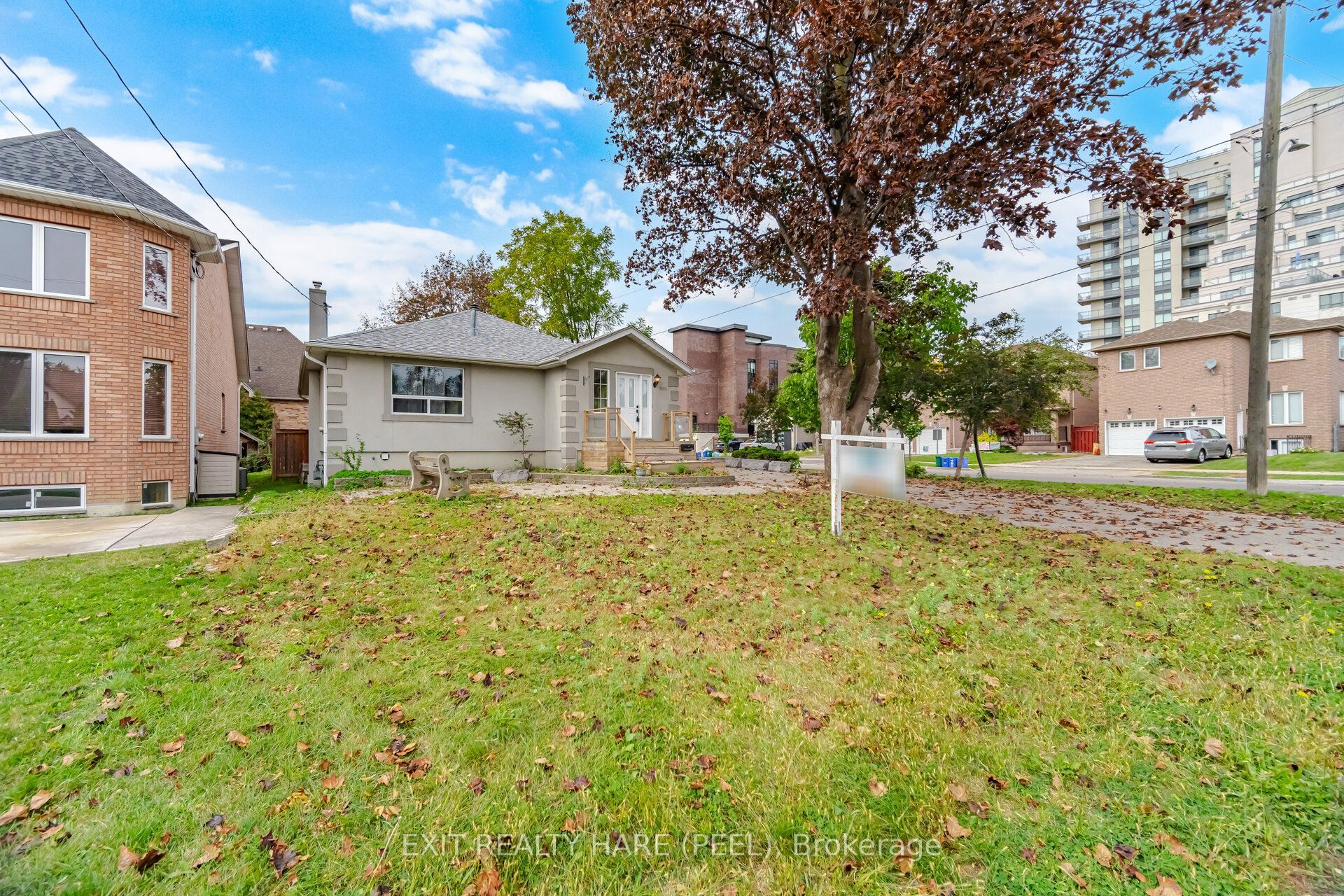 7698 Kipling Avenue, Vaughan 4