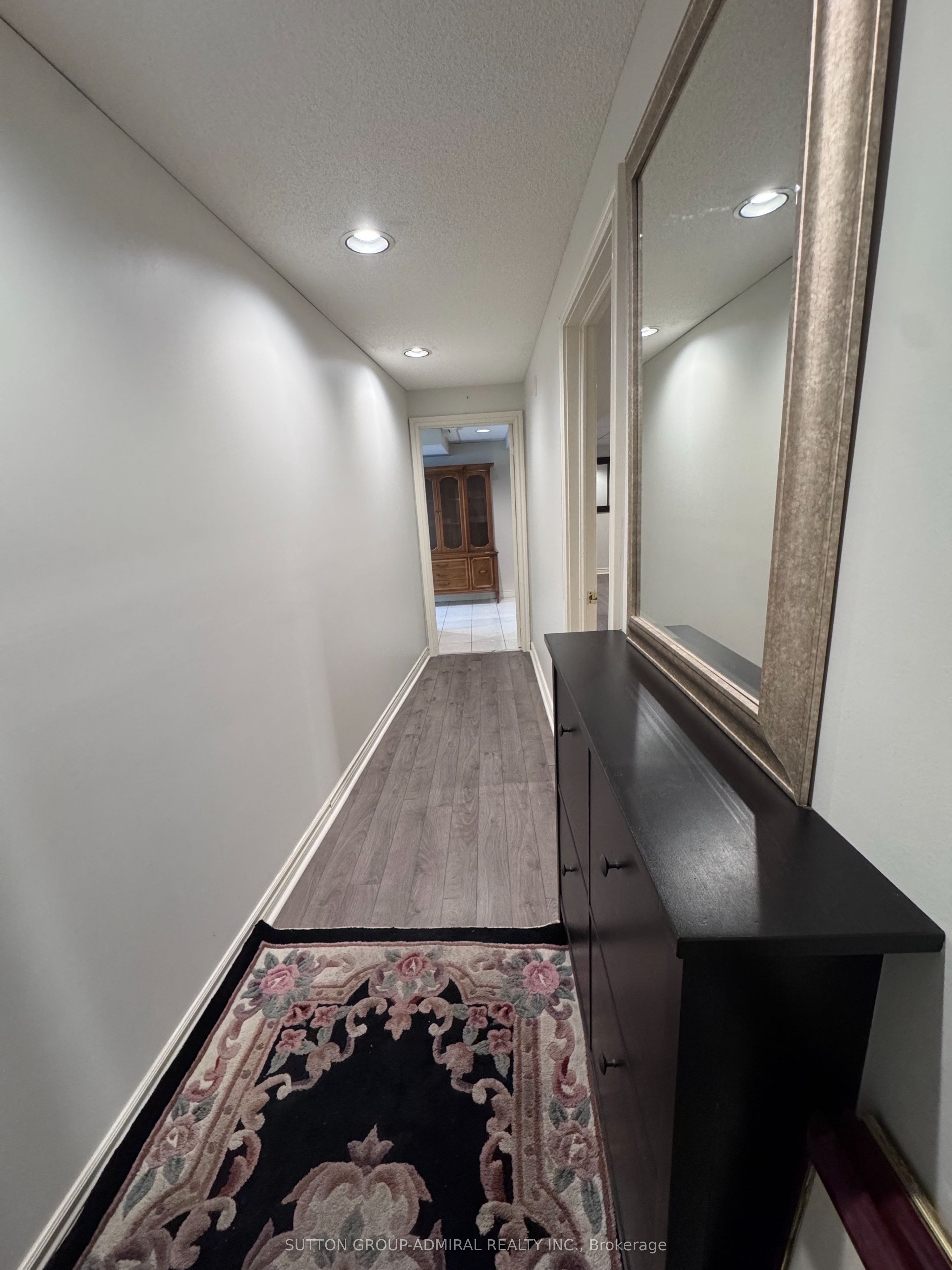 Unit LOWER - 60 Spring Town Road, Vaughan 2