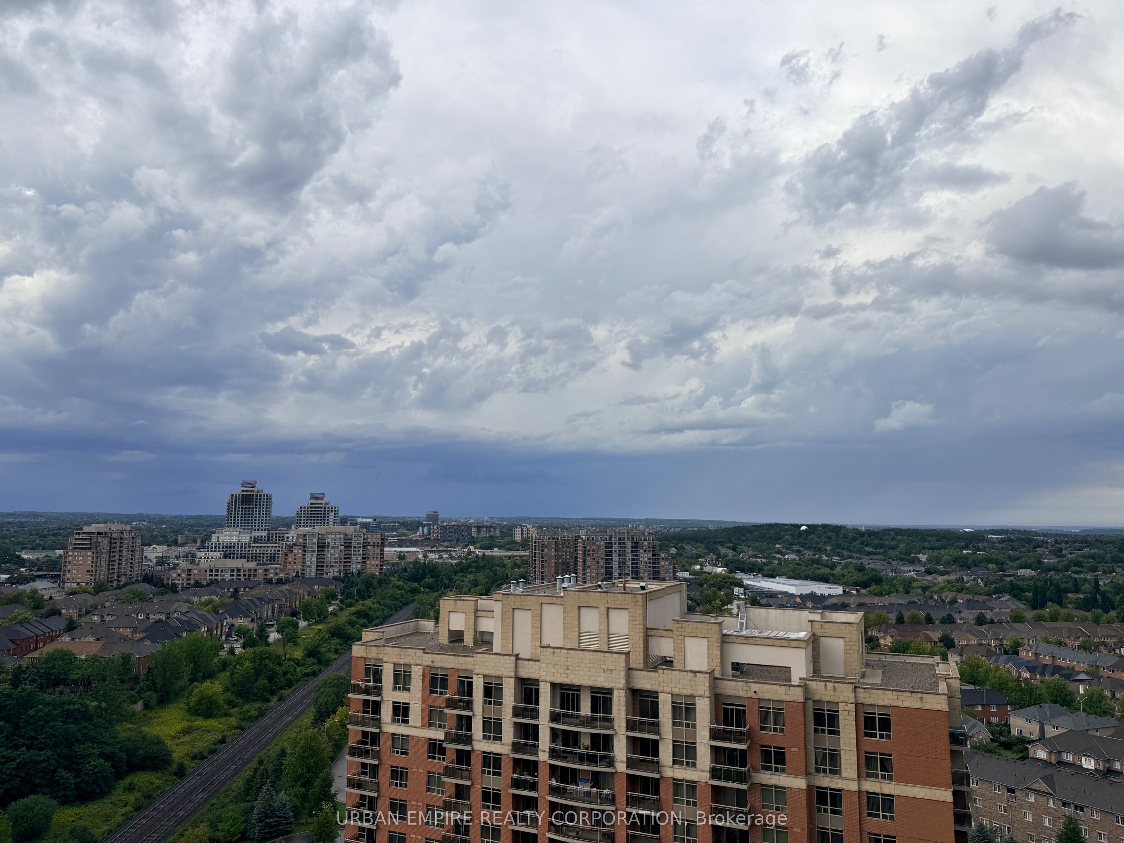 Unit 1704 - 85 Oneida Crescent, Richmond Hill 3