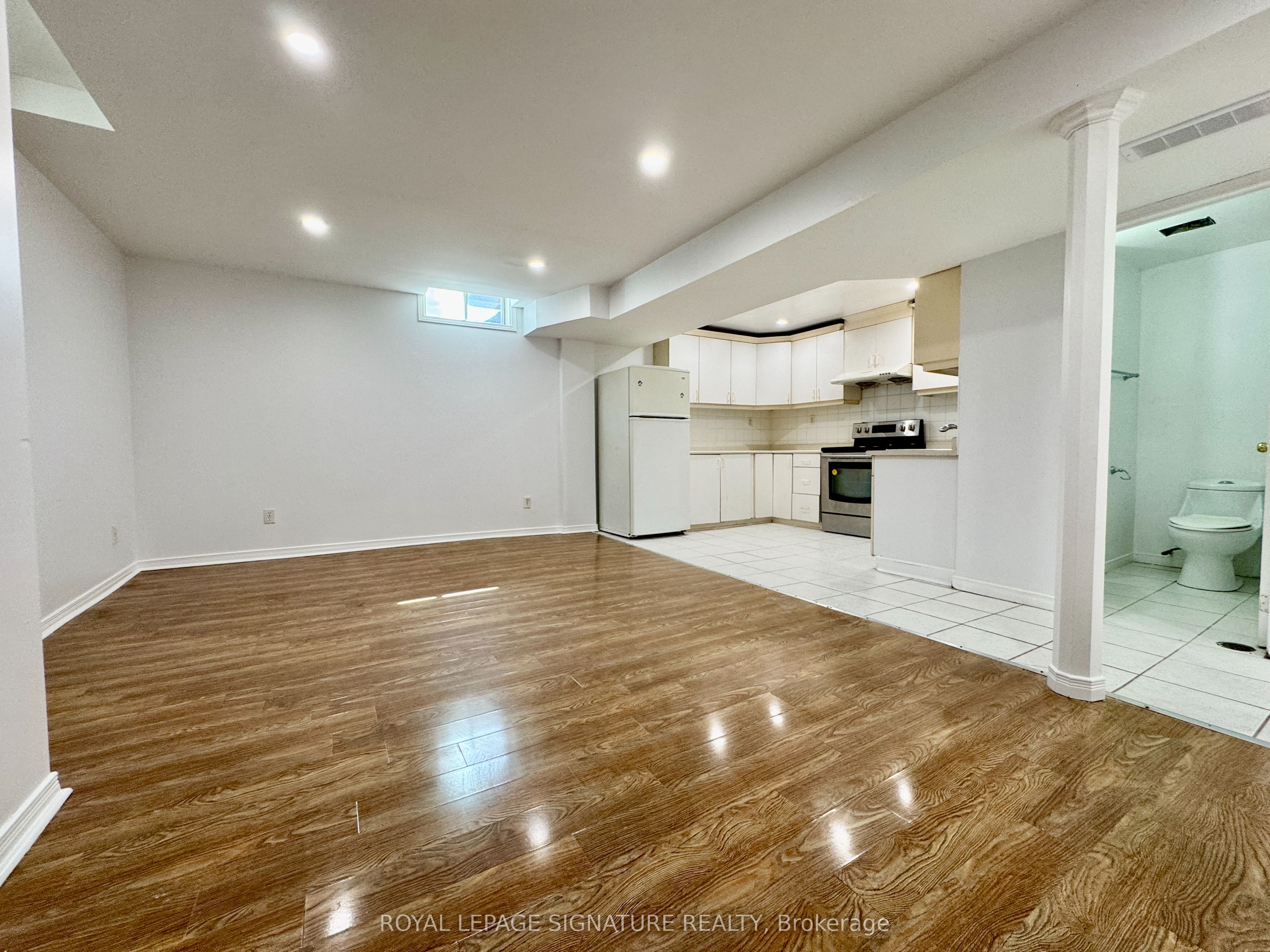 Unit Bsmt - 7 Timbers Circle, Markham 3