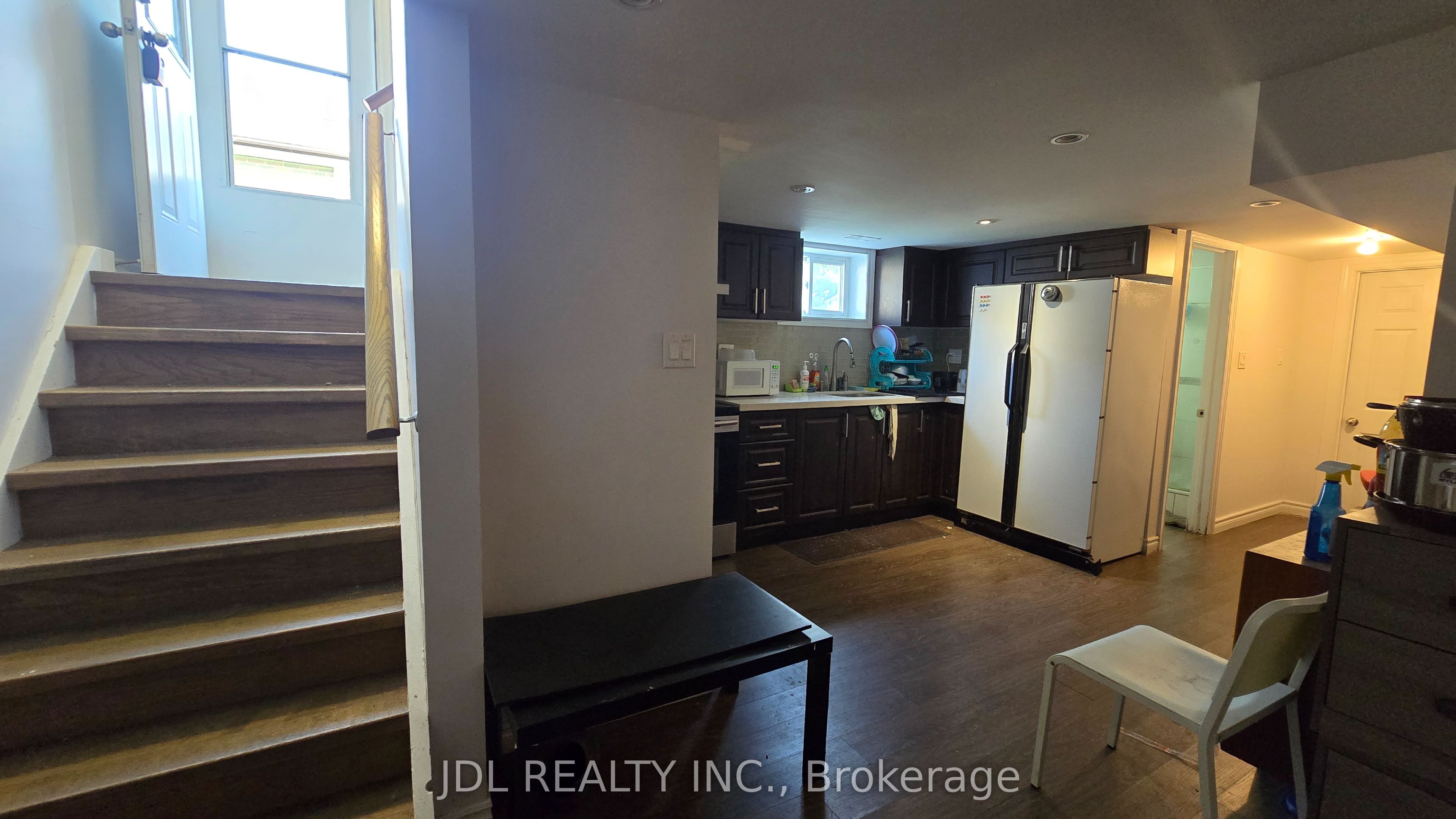 Unit Bsmt B - 68 Meadowview Avenue, Markham 3