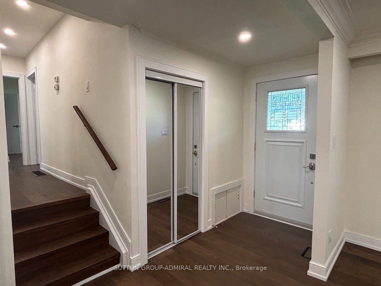 Unit Main Floor - 86 Hamilton Drive, Newmarket 5